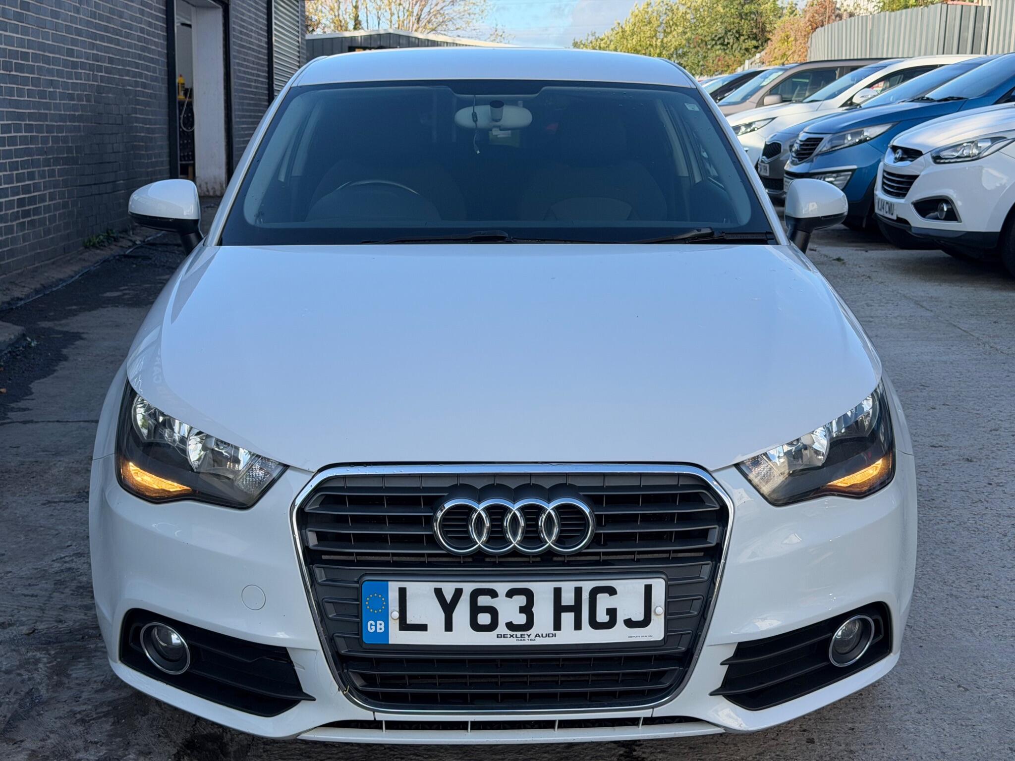 Audi A1 view 2
