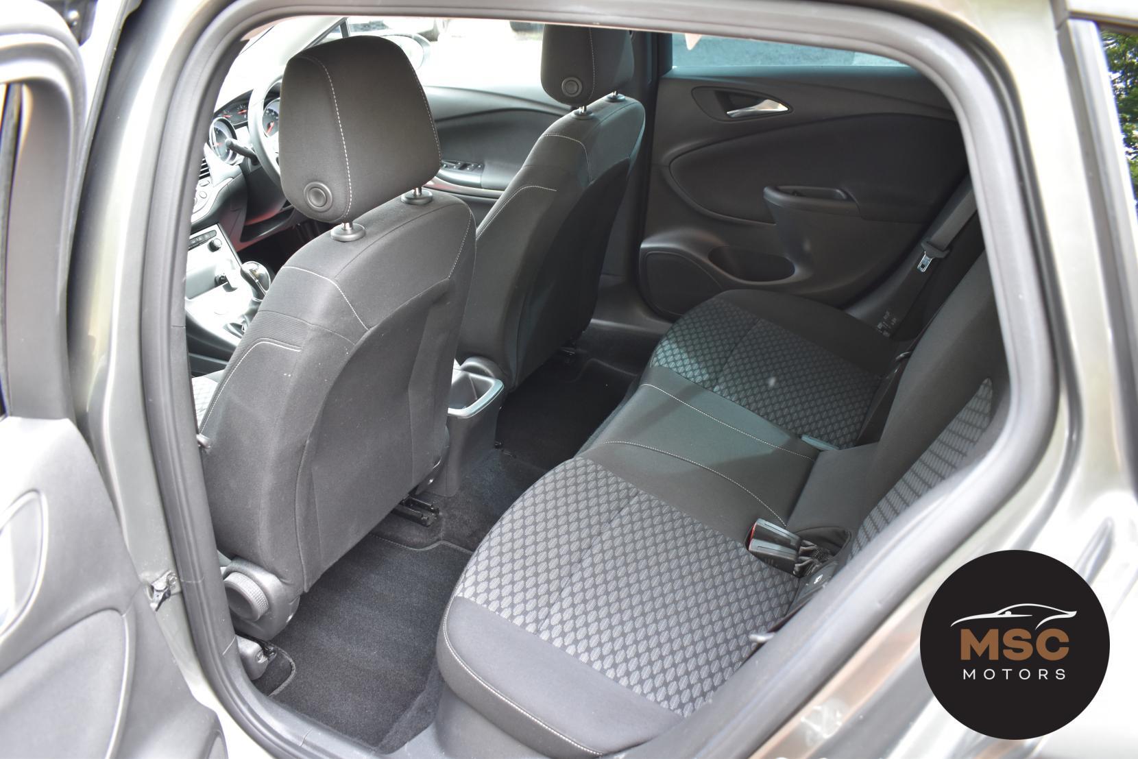 Vauxhall Astra view 38