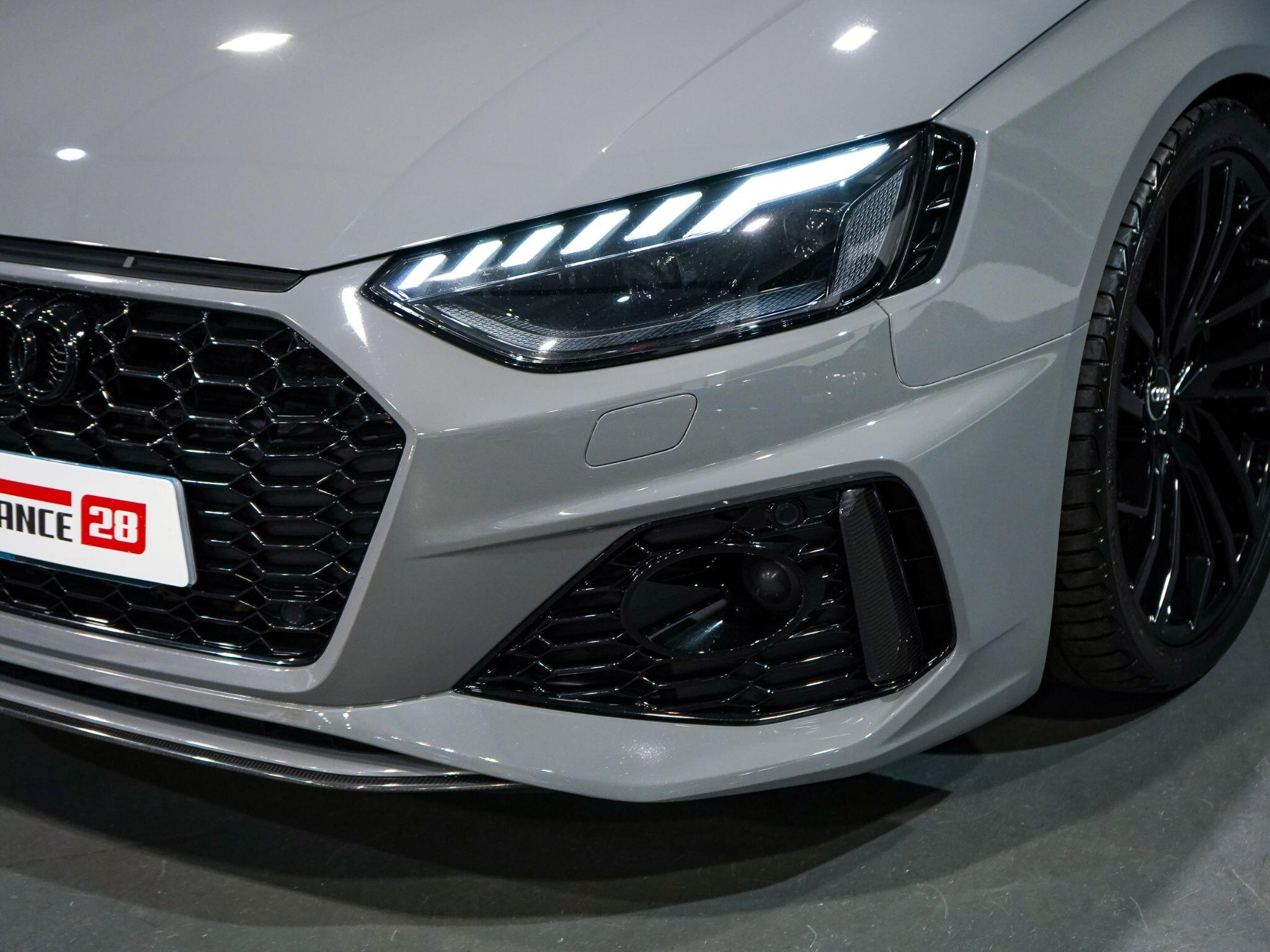 Audi RS4 view 50
