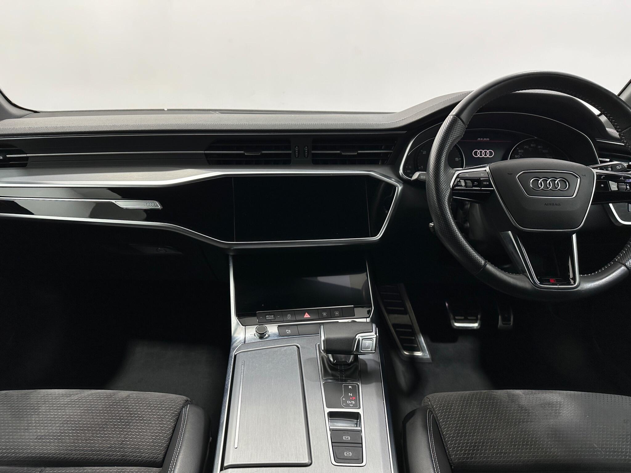 Audi A6 view 20