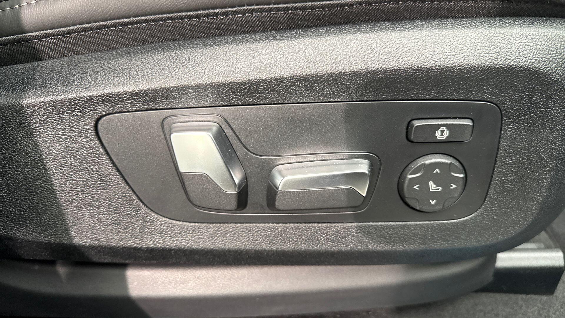 BMW X5 view 31