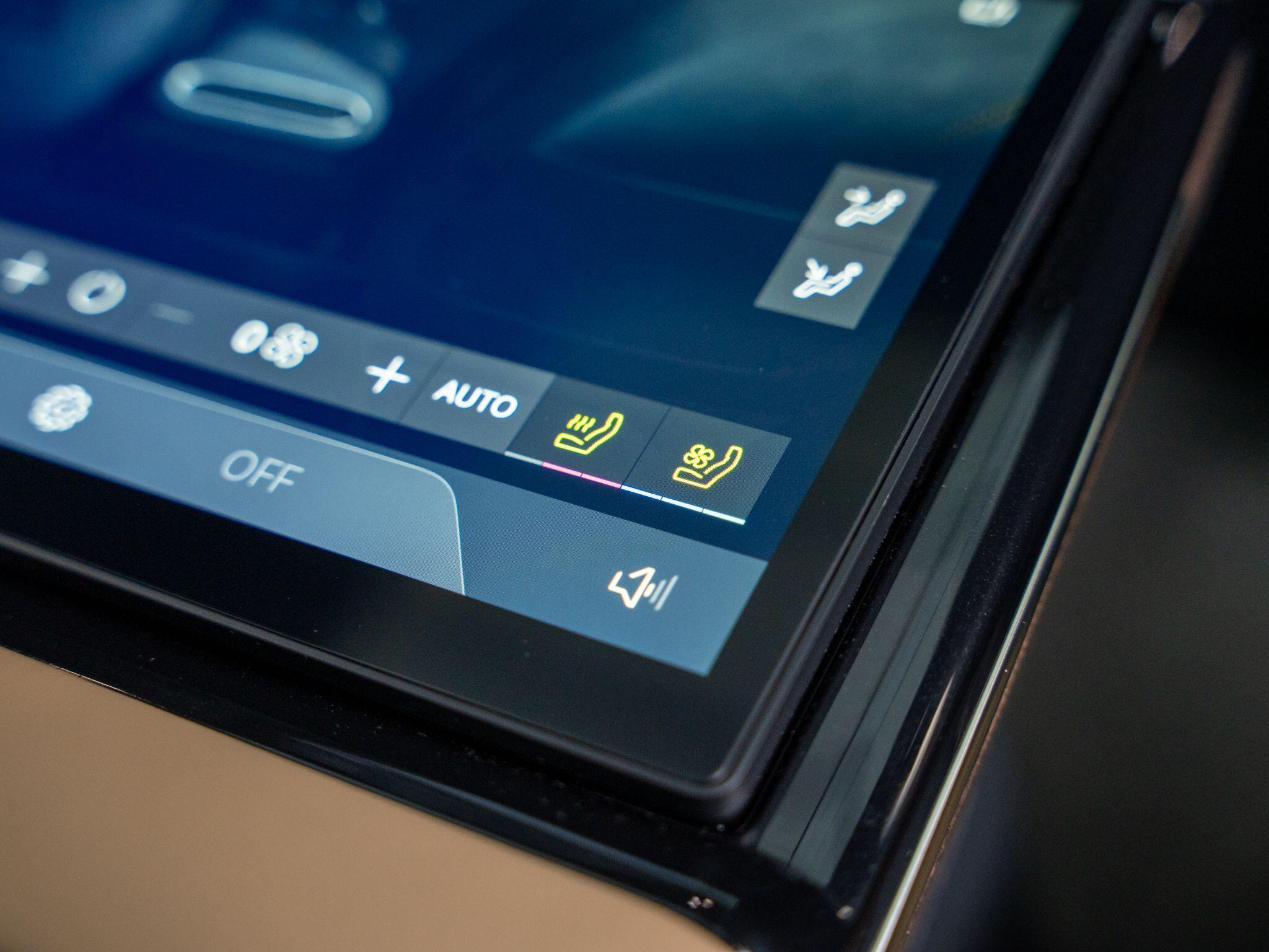 Lotus Eletre view 39