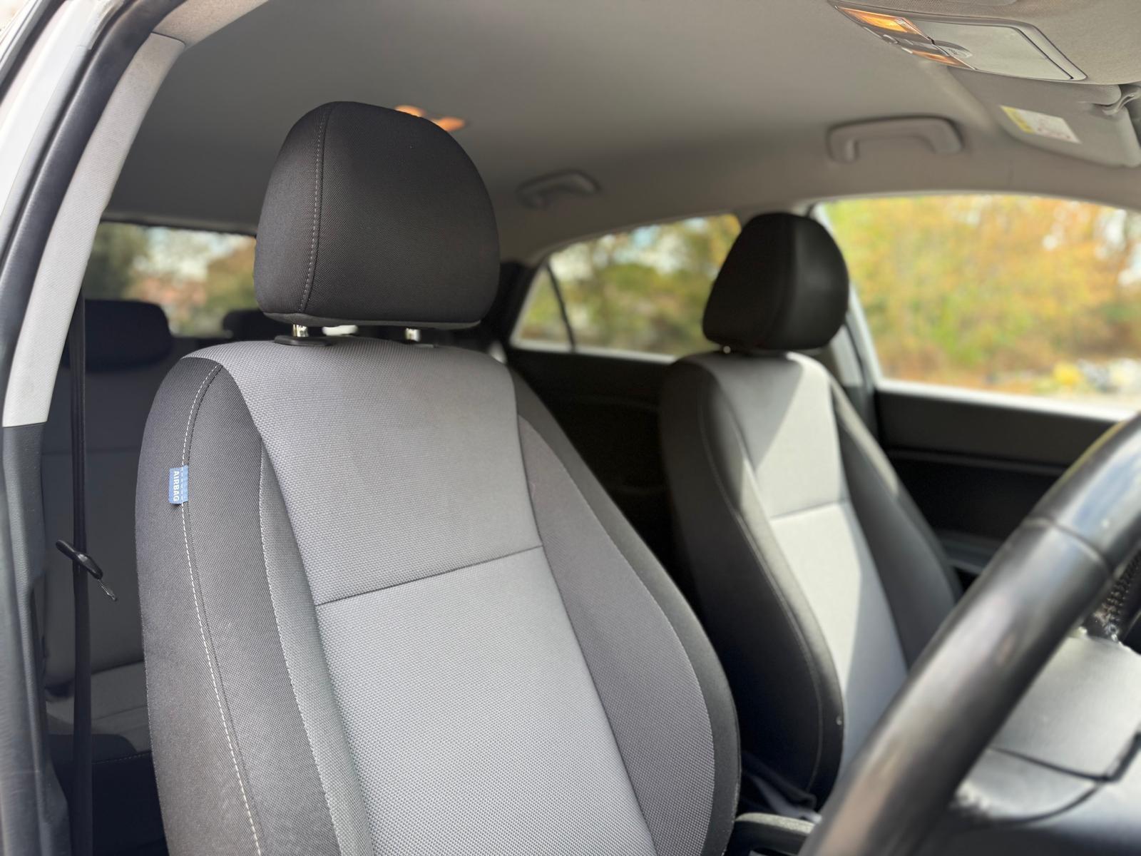 Hyundai i20 view 30