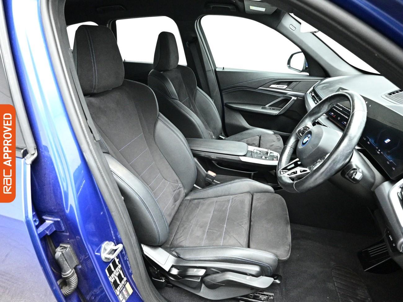 BMW iX1 view 13