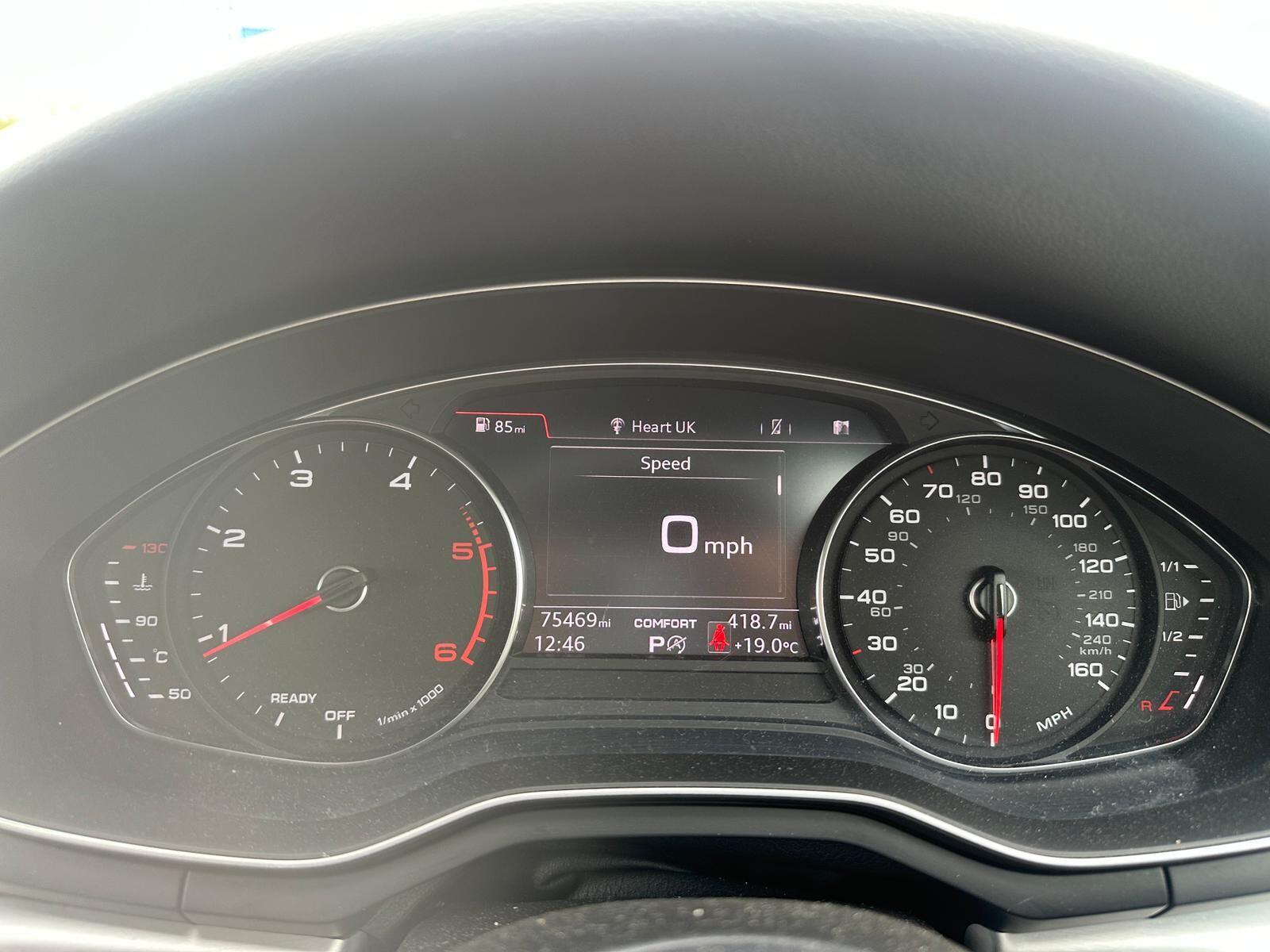 Audi A4 Avant view 13