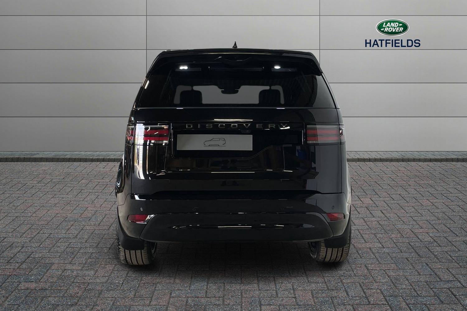 Land Rover Discovery view 6
