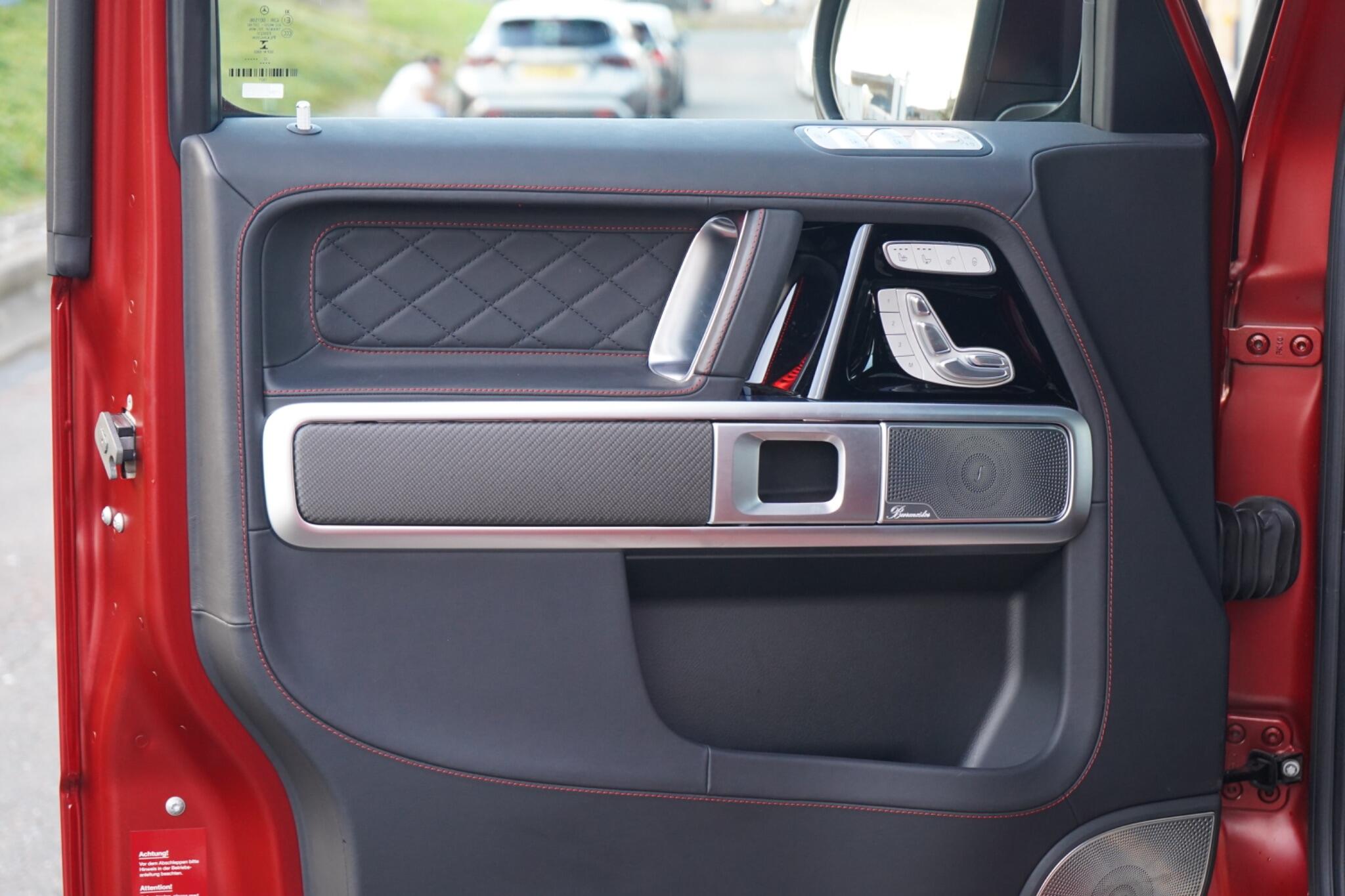 Mercedes-Benz G-Class view 20
