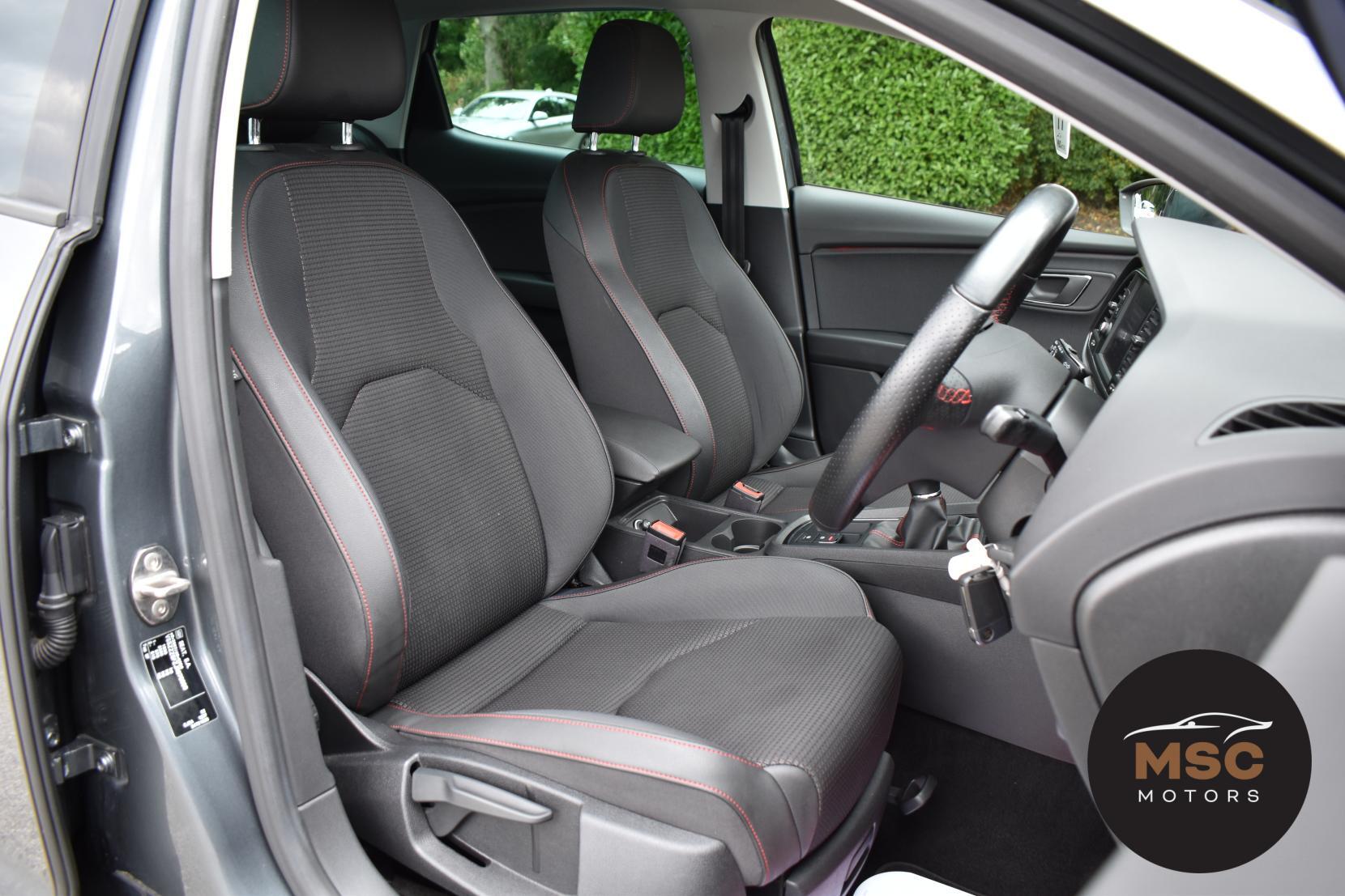 Seat Leon Leon view 32