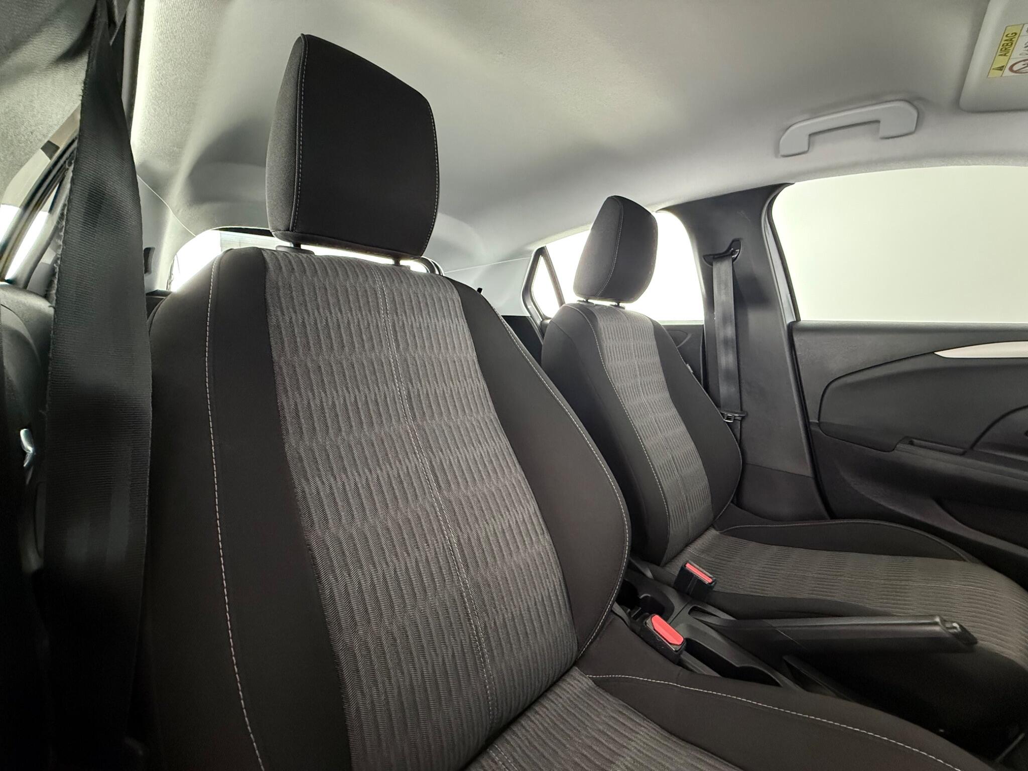 Vauxhall Corsa view 19