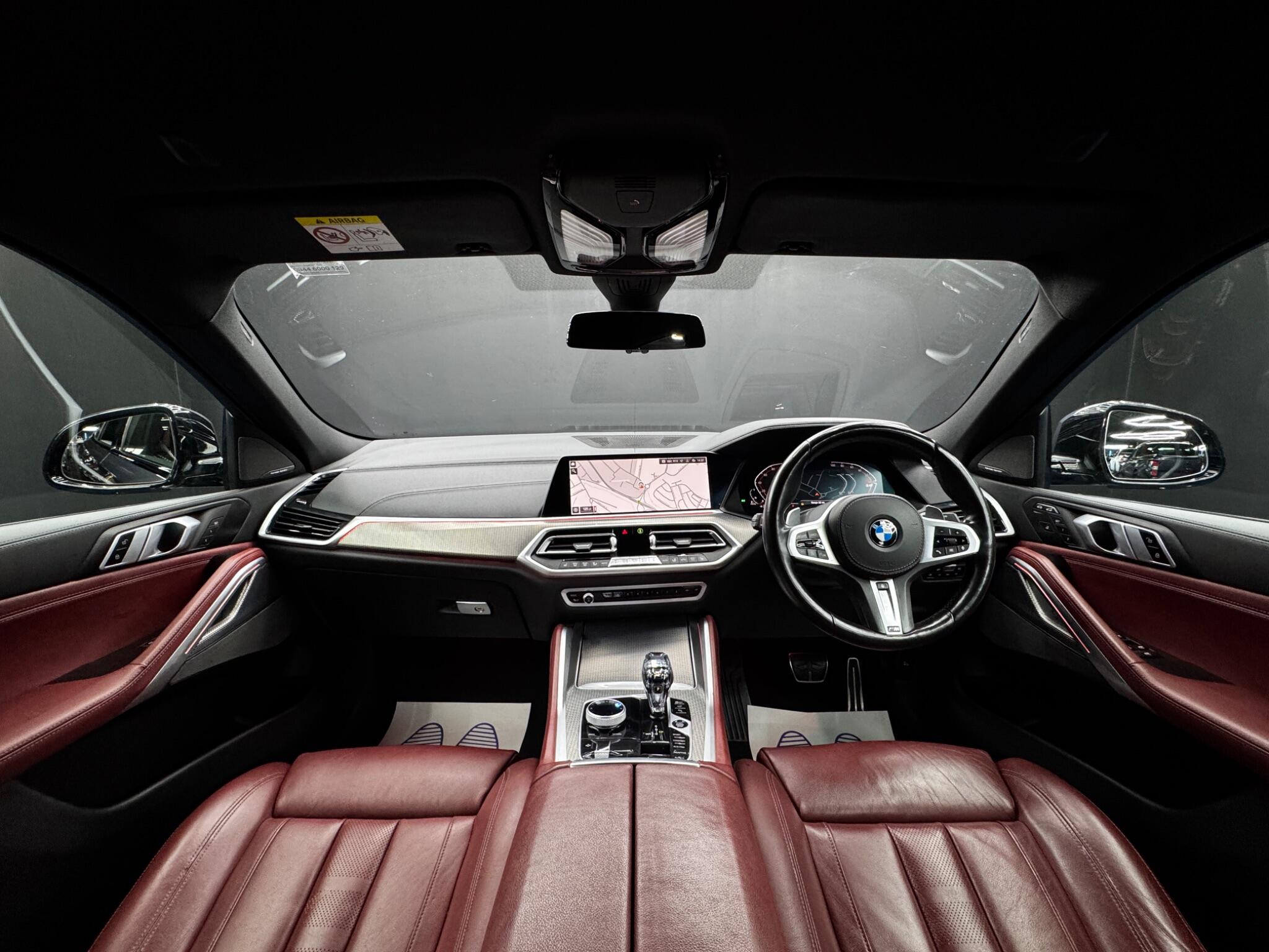 BMW X6 view 17