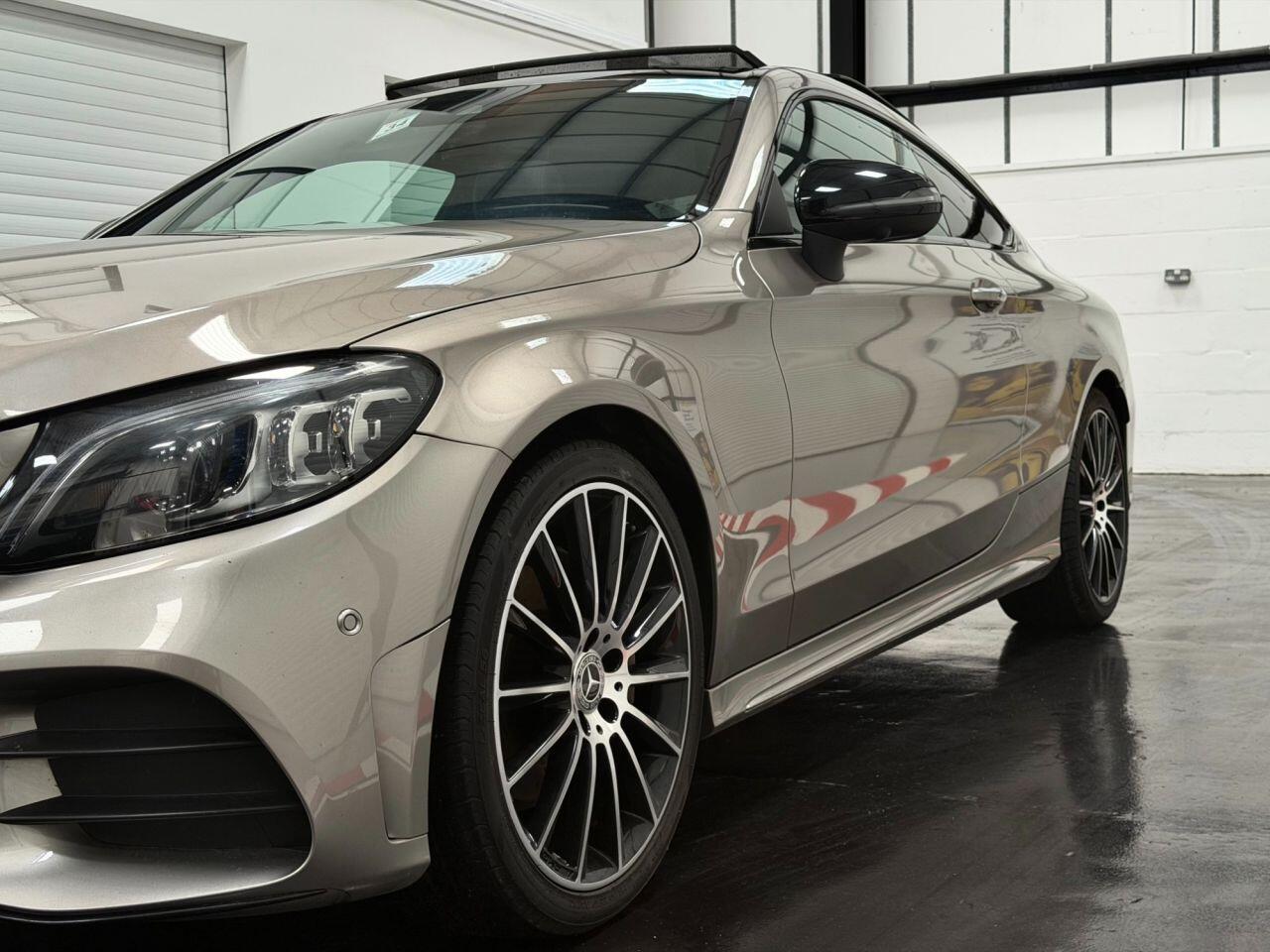 Mercedes-Benz C Class view 31