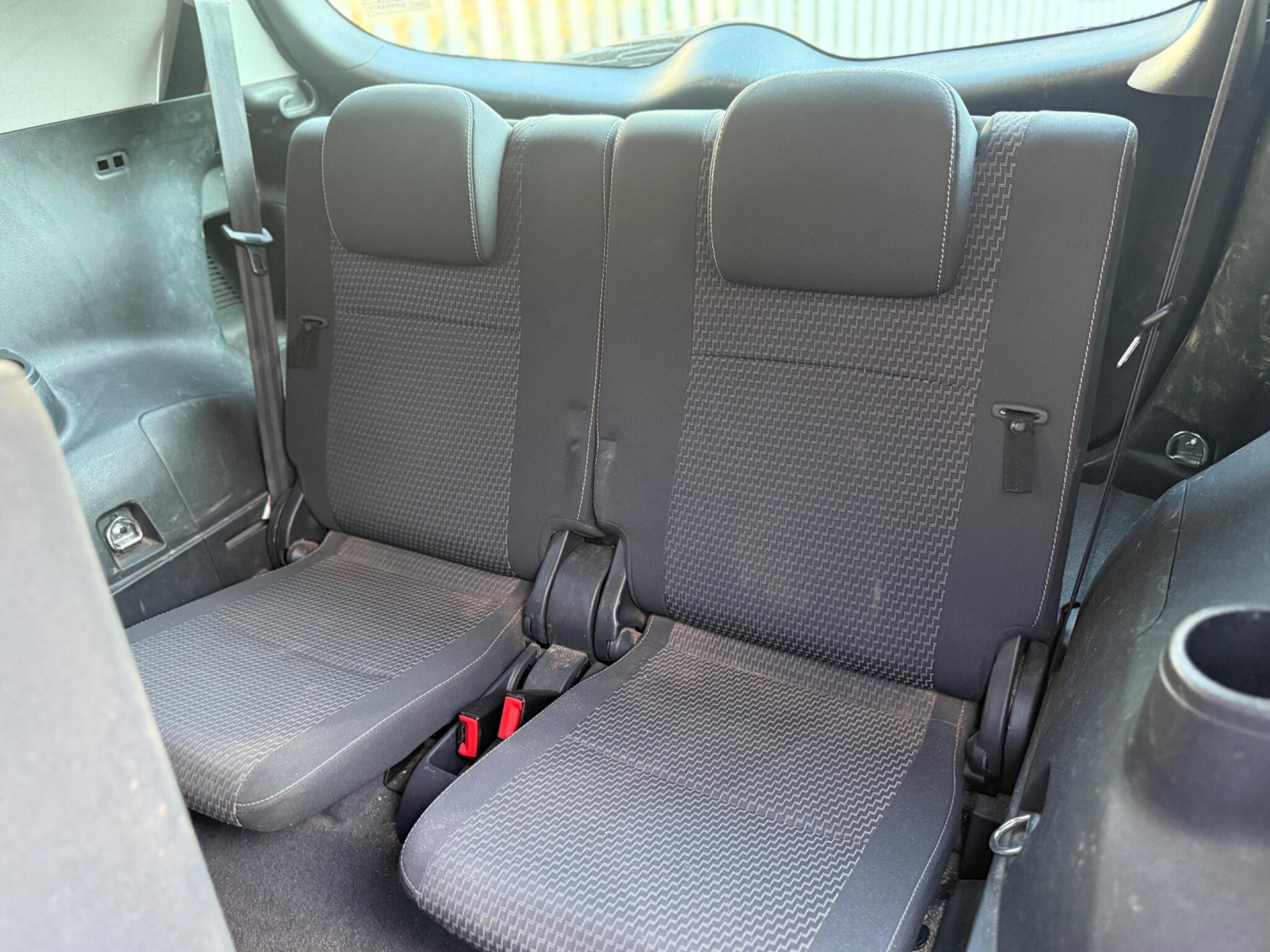 2015 Toyota Verso image 29