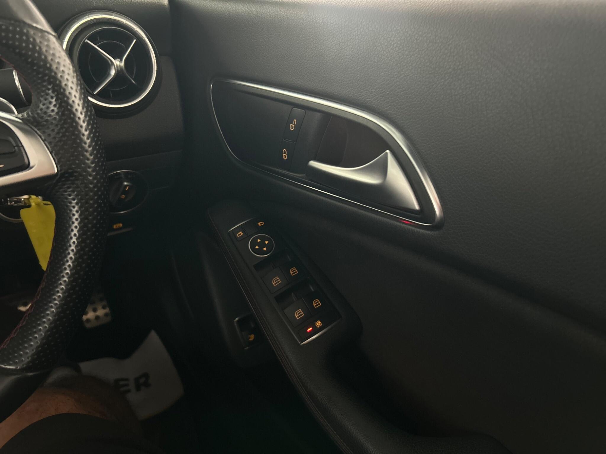 Mercedes-Benz Cla view 53