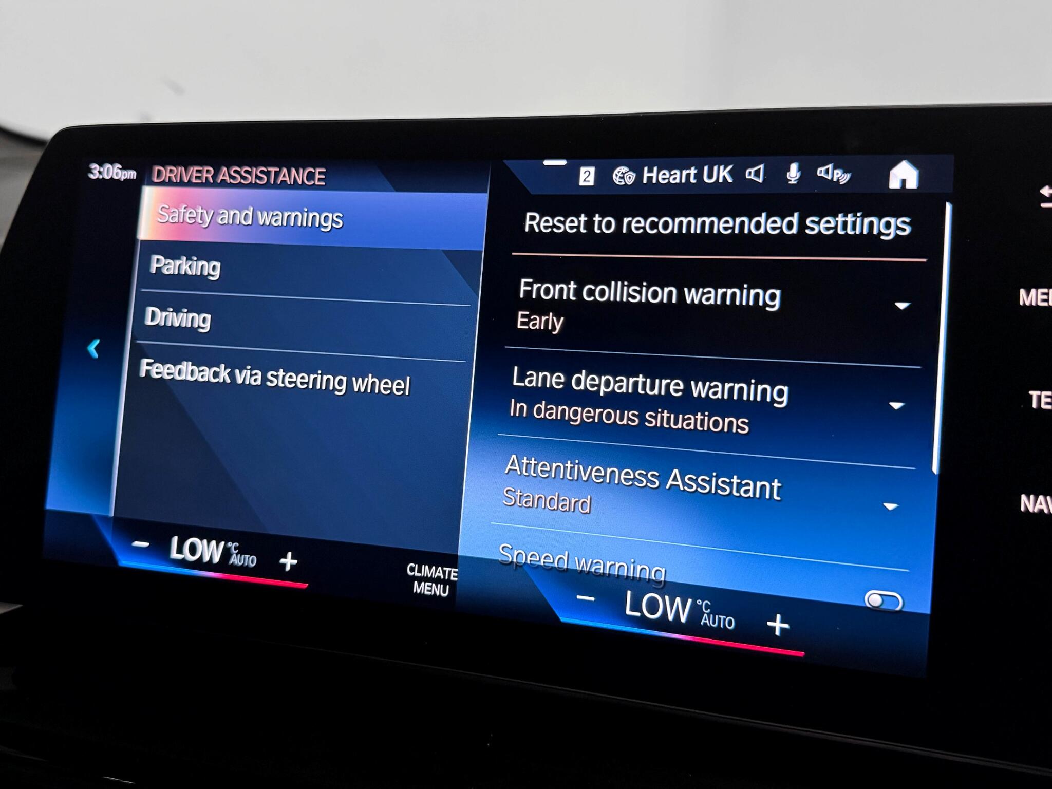 BMW 2 Series Active Tourer view 45