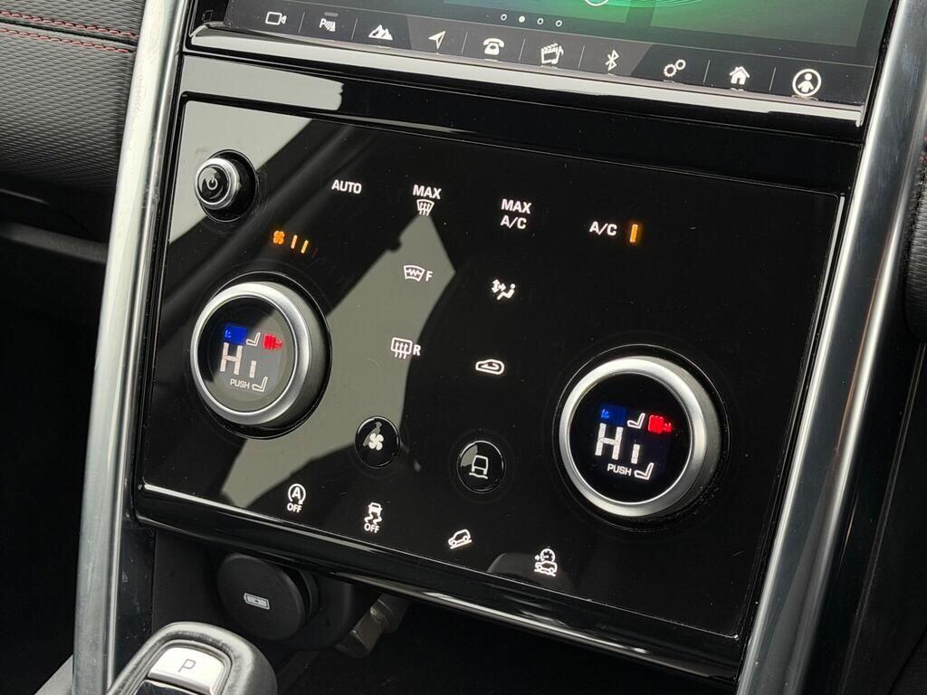 Land Rover Discovery Sport view 37
