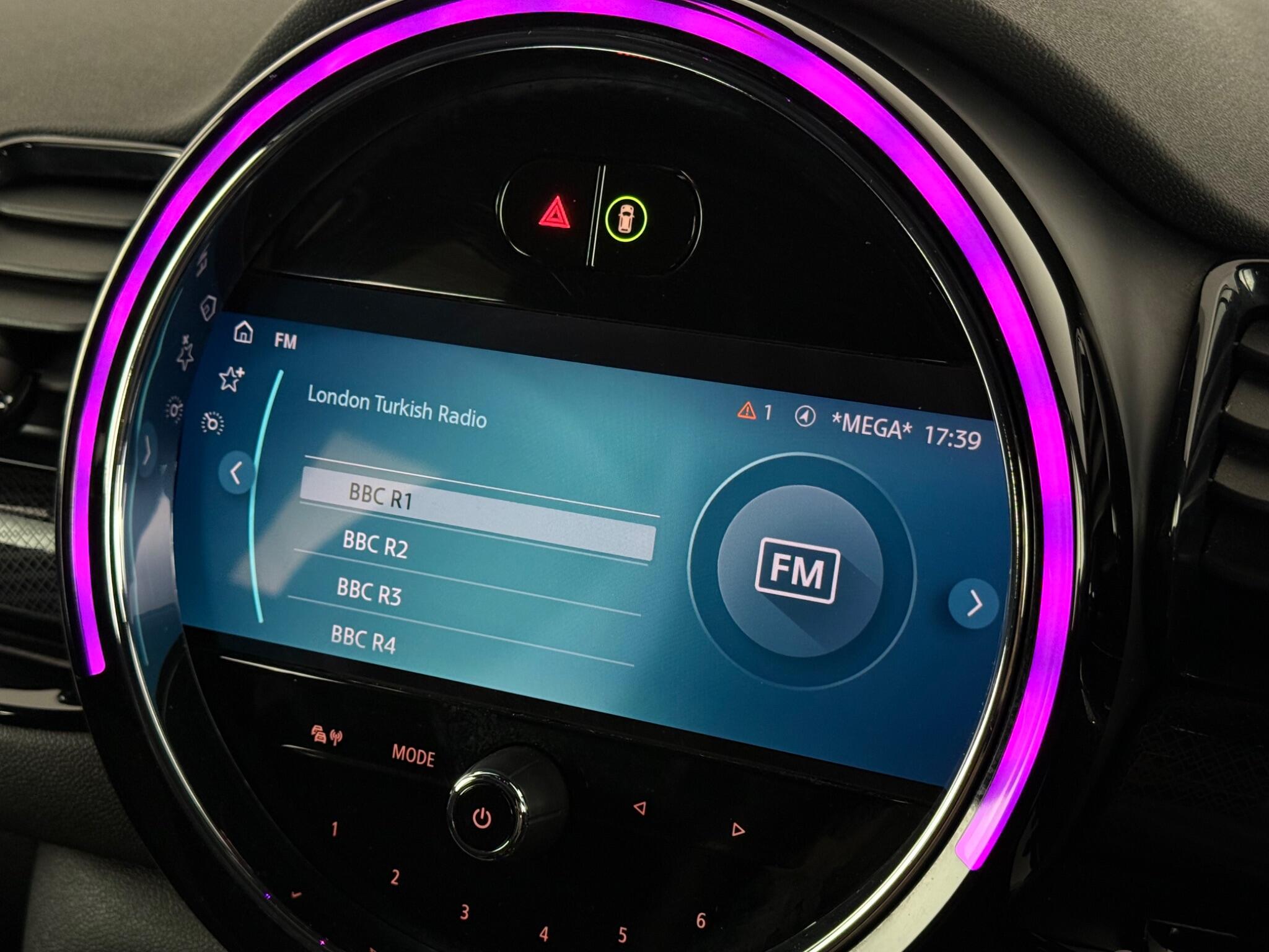 MINI Clubman view 26
