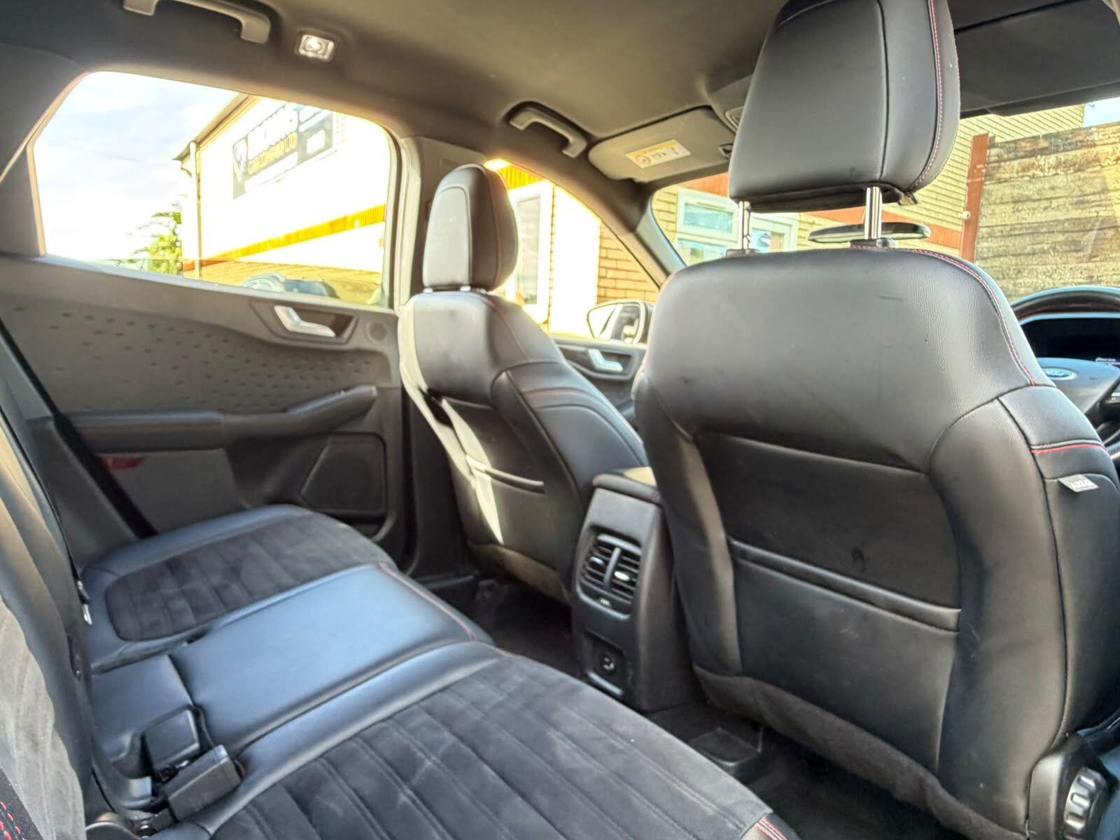 Ford Kuga view 14