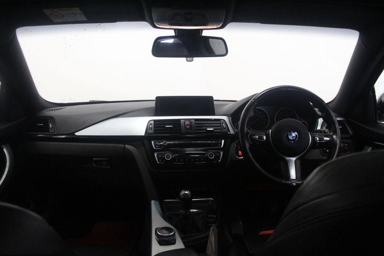 BMW 4 Series view 32