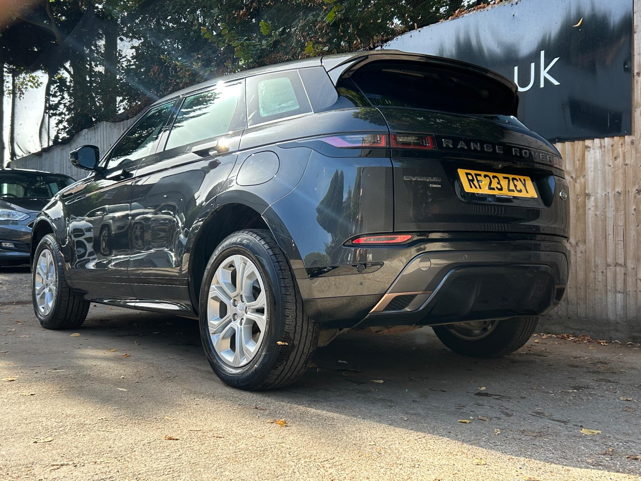 Land Rover Range Rover Evoque view 14