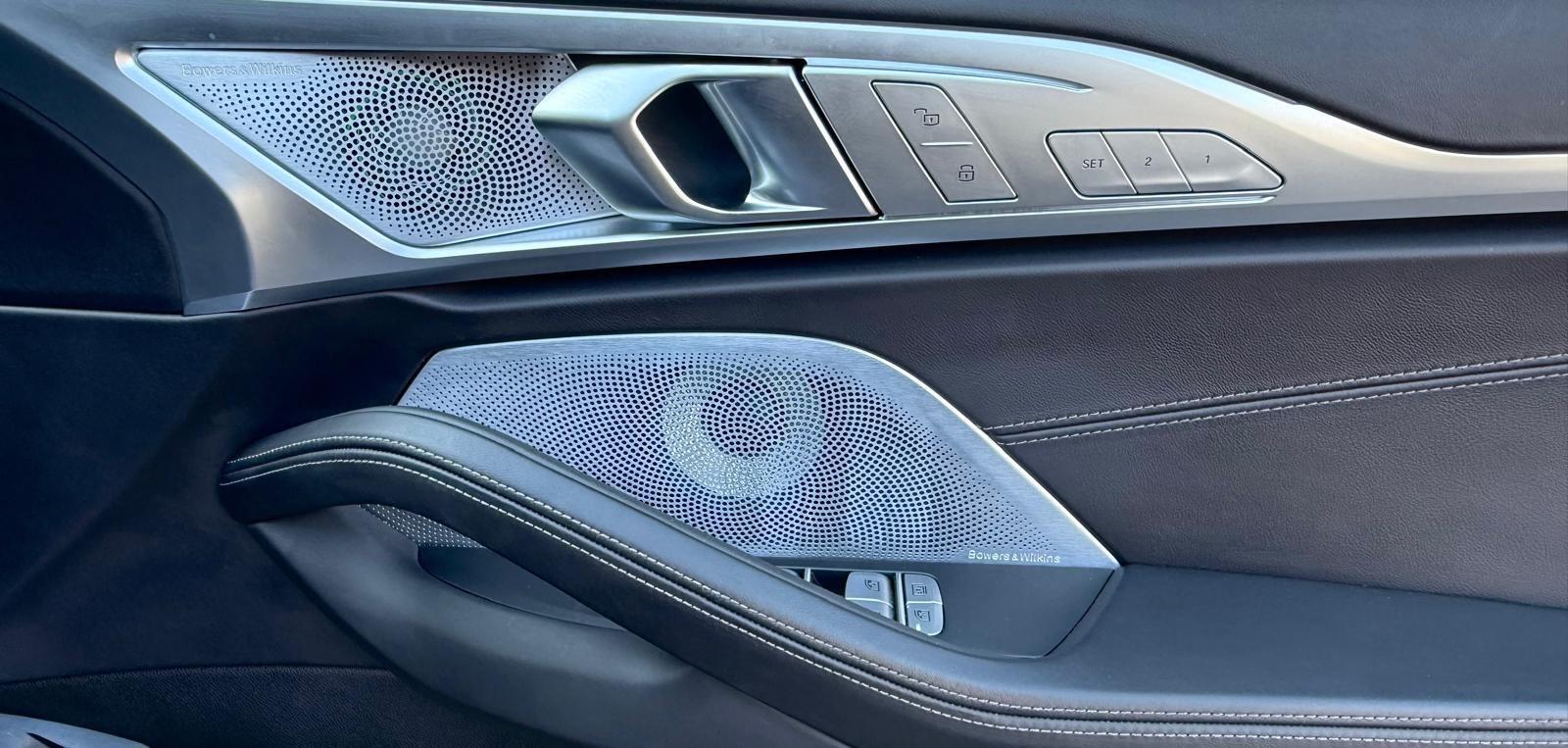 BMW 8 Series view 89