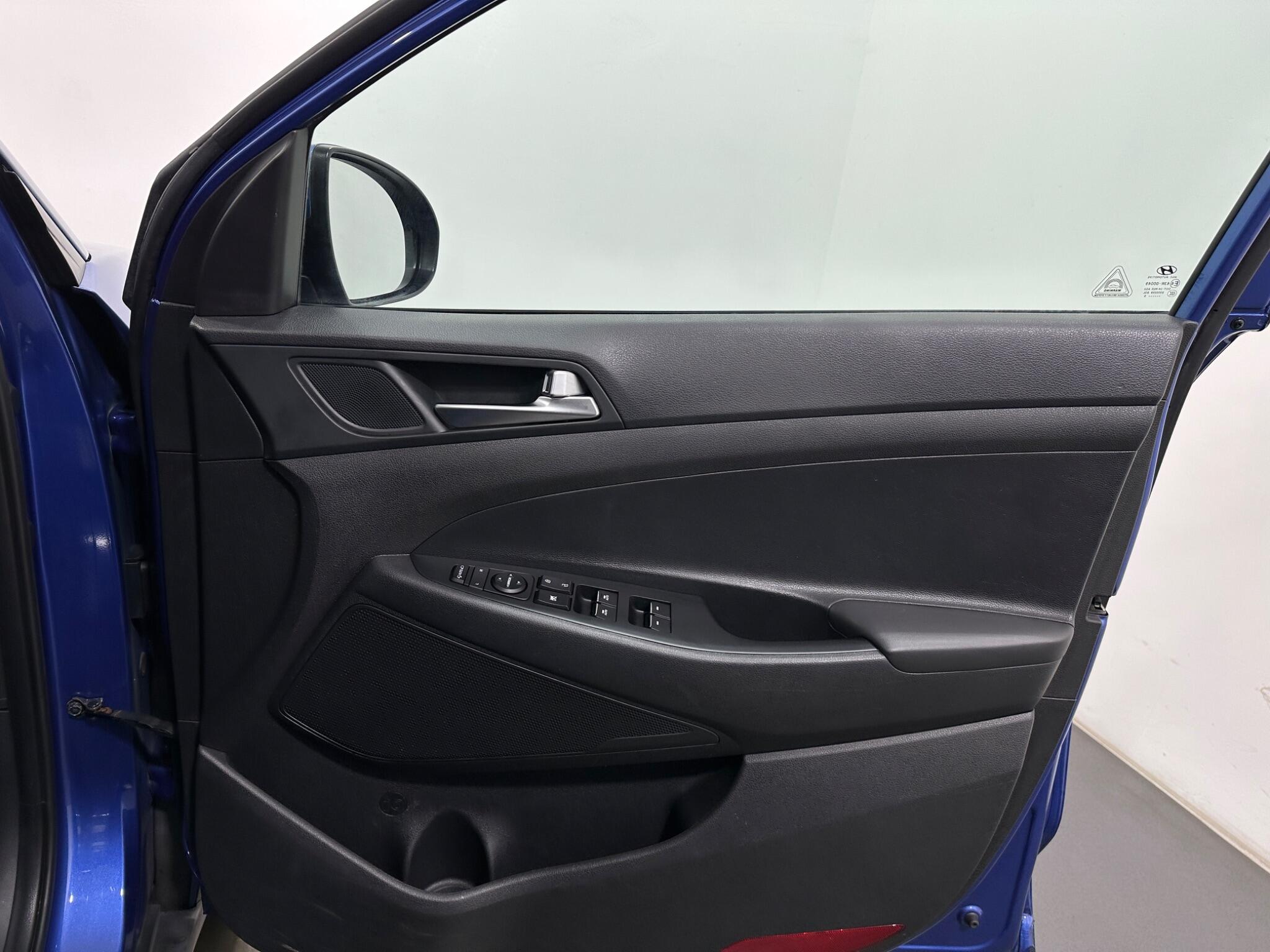 Hyundai Tucson view 34