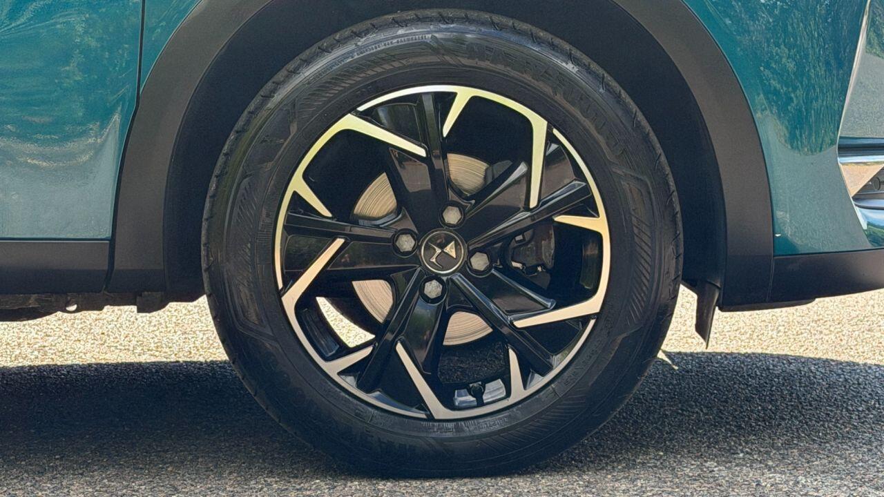 DS Automobiles DS 3 Crossback view 42