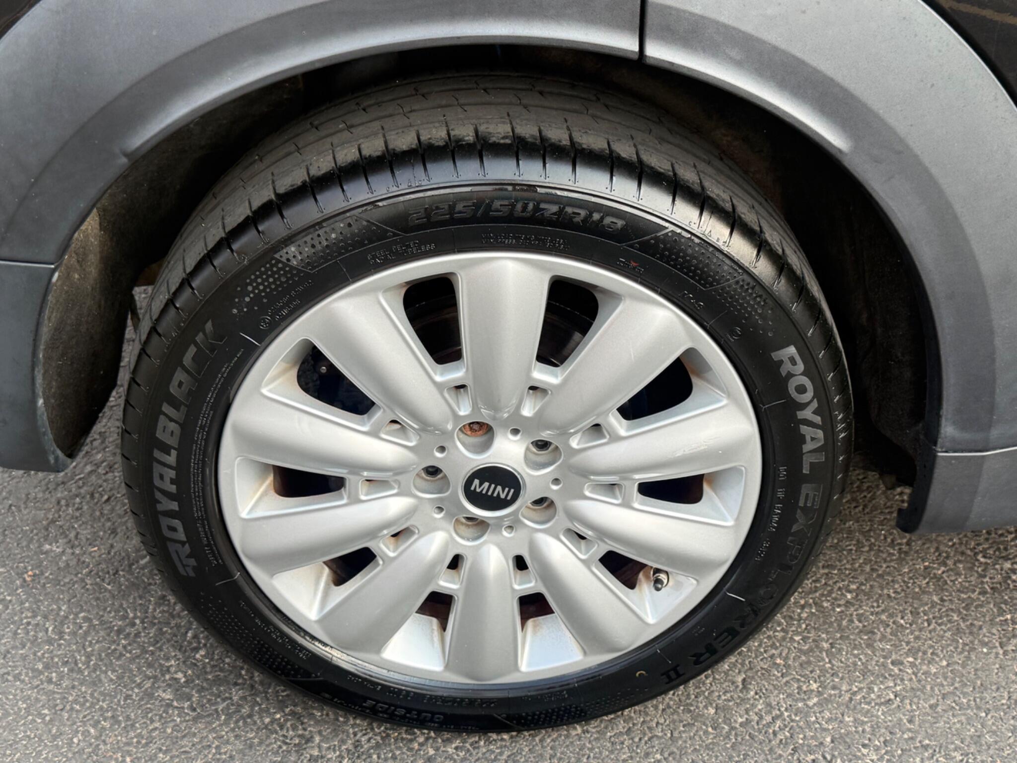 Mini Countryman view 7