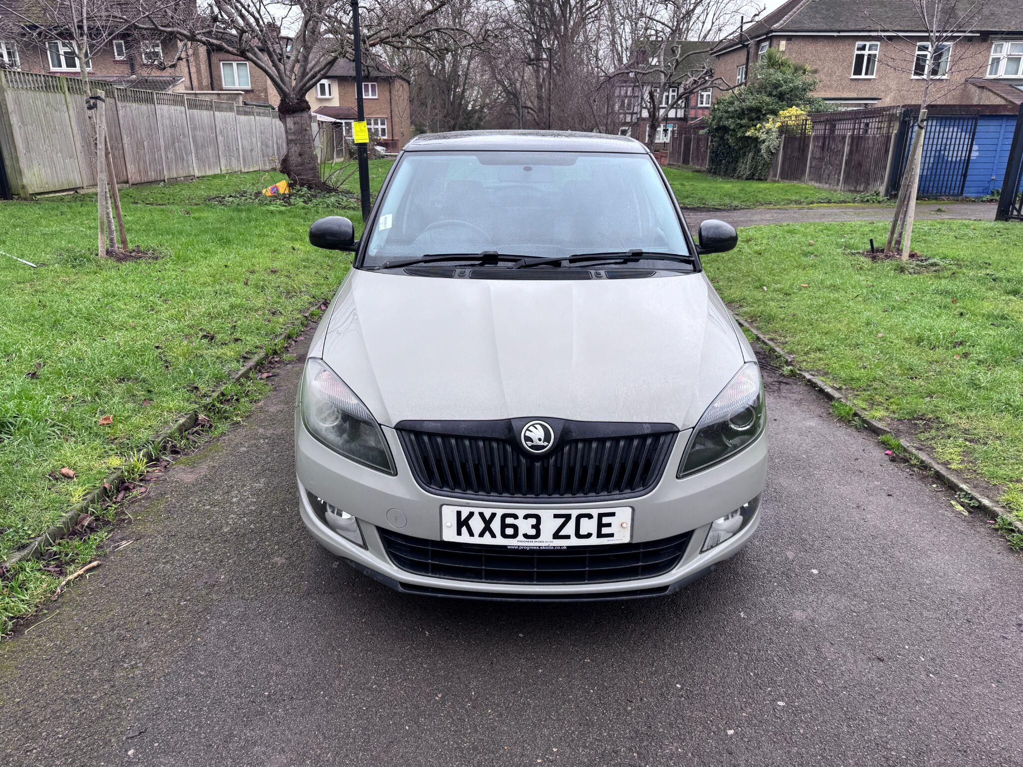 2013 Skoda Fabia image 13