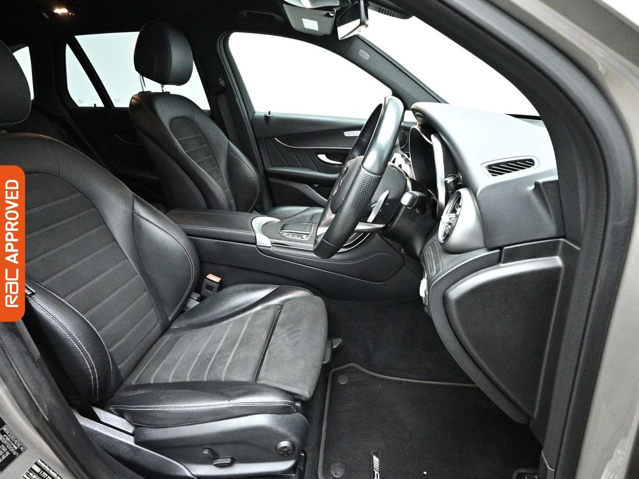 Mercedes-Benz GLC view 12