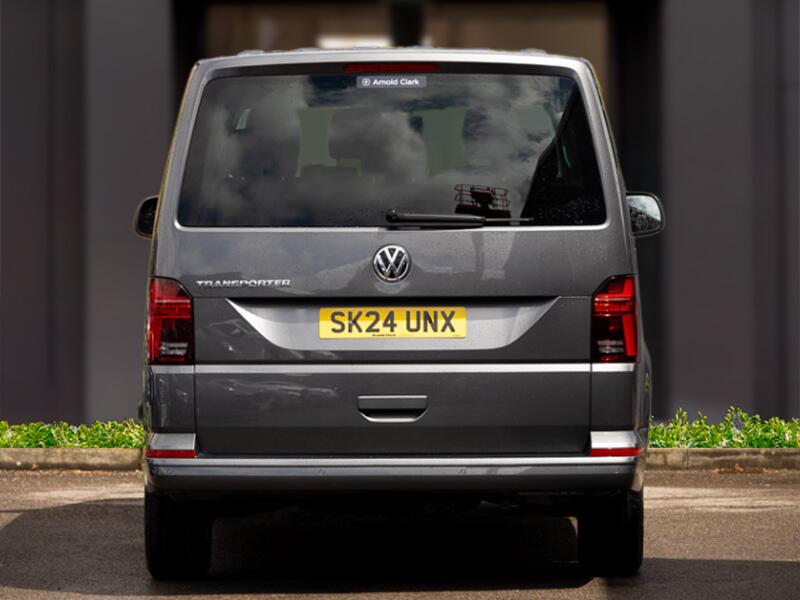 Volkswagen Transporter view 12