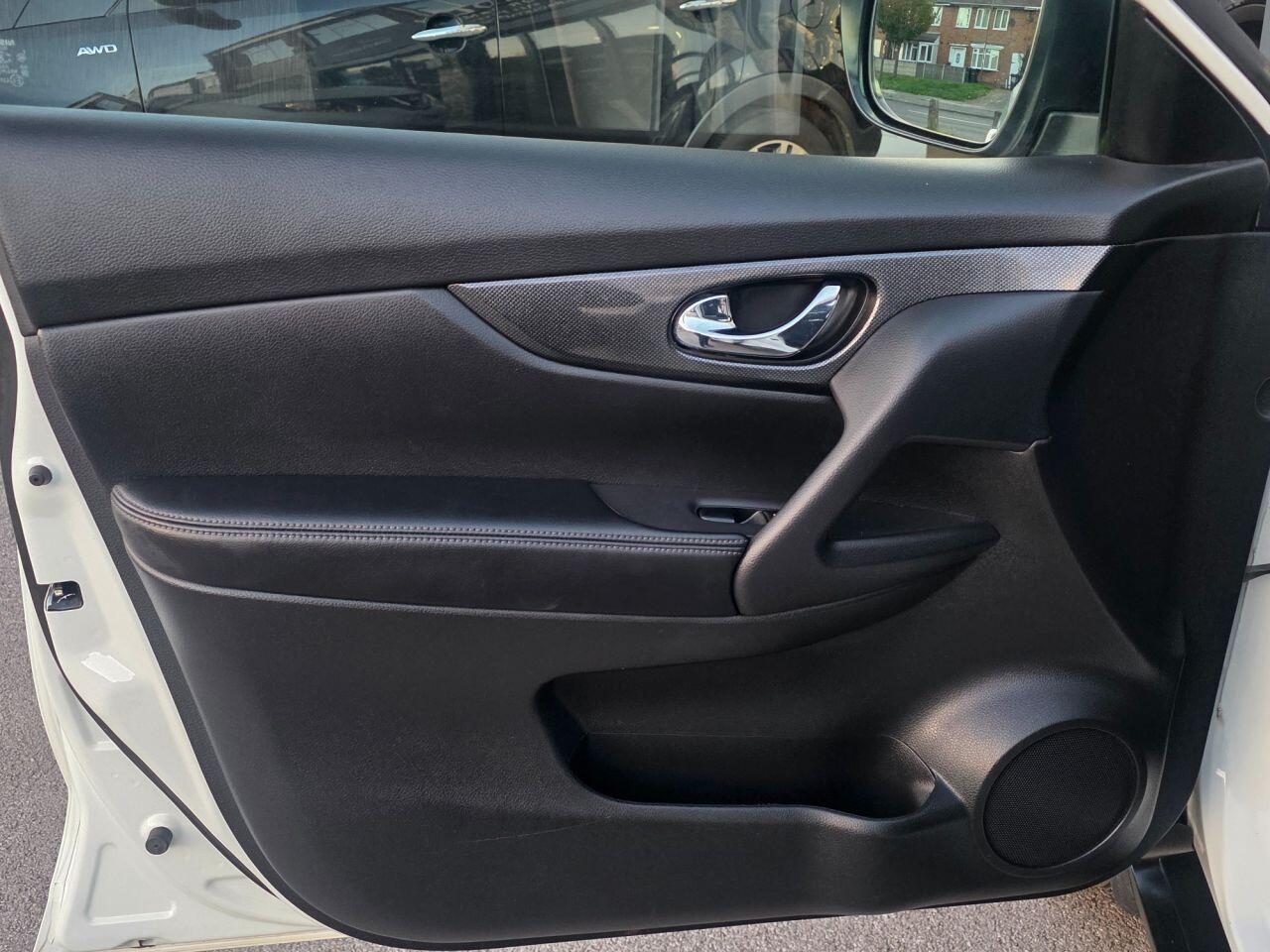 Nissan X-Trail view 53
