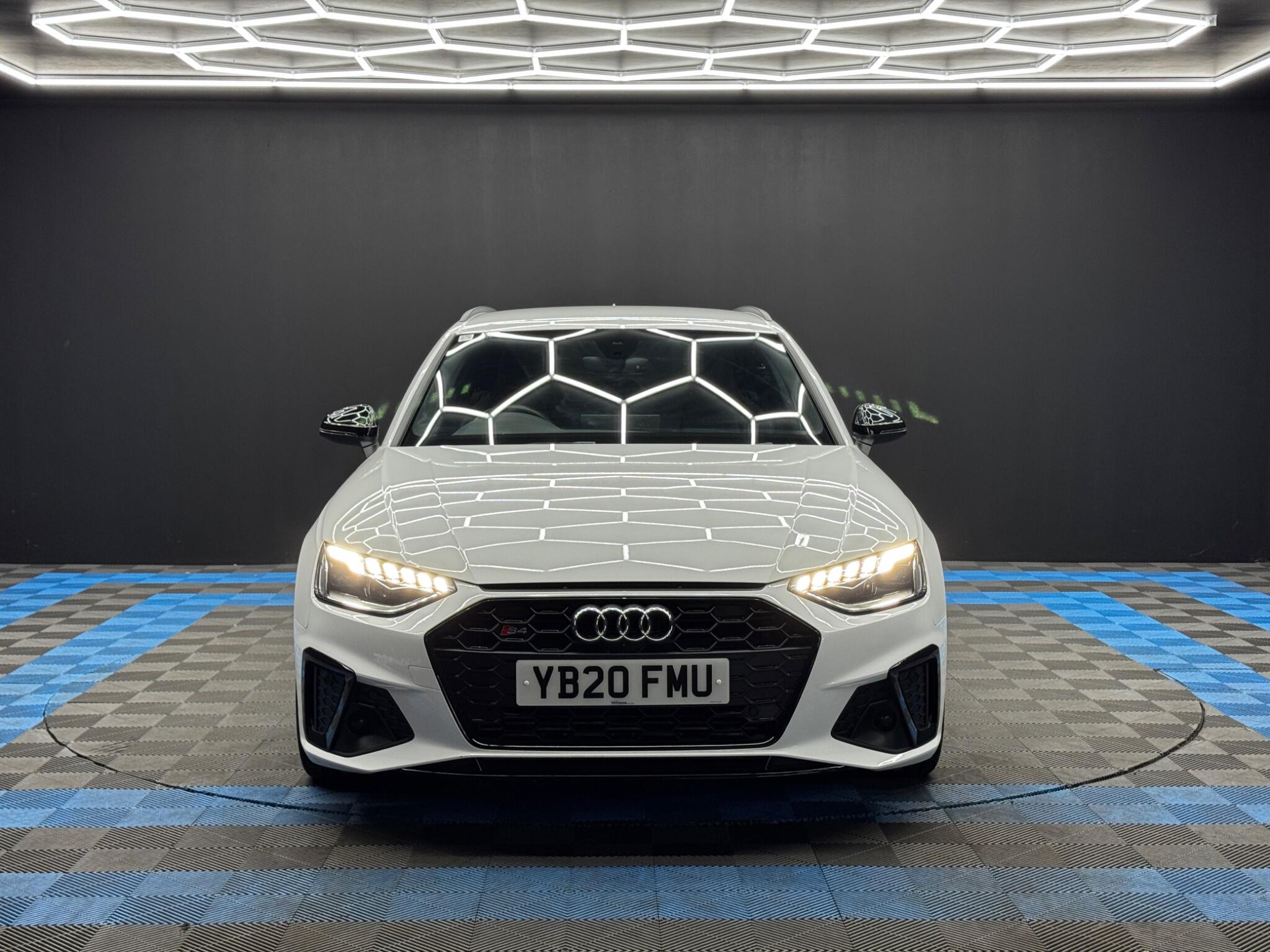Audi S4 view 2