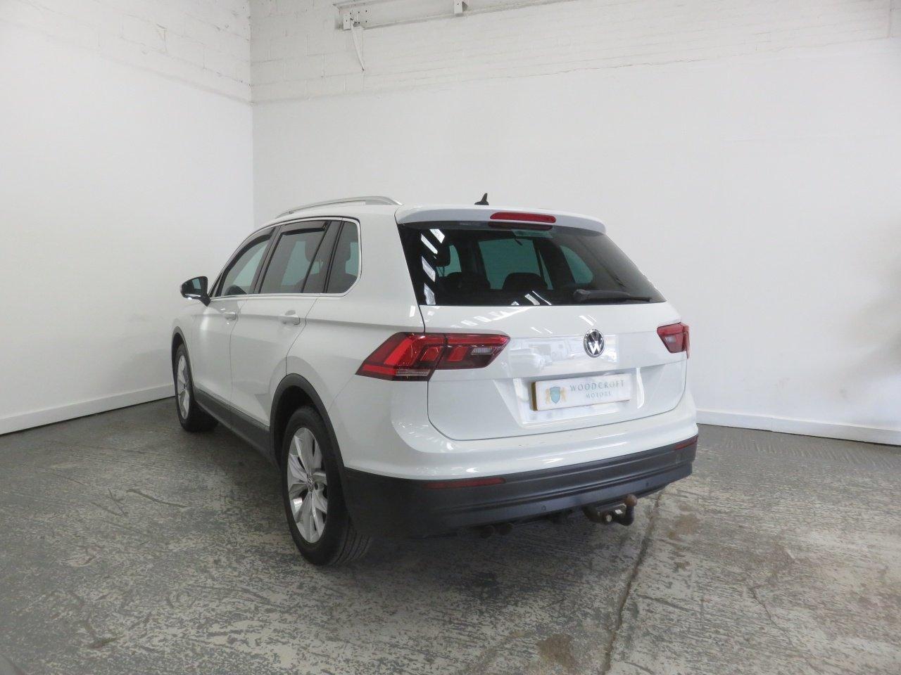 Volkswagen Tiguan view 7