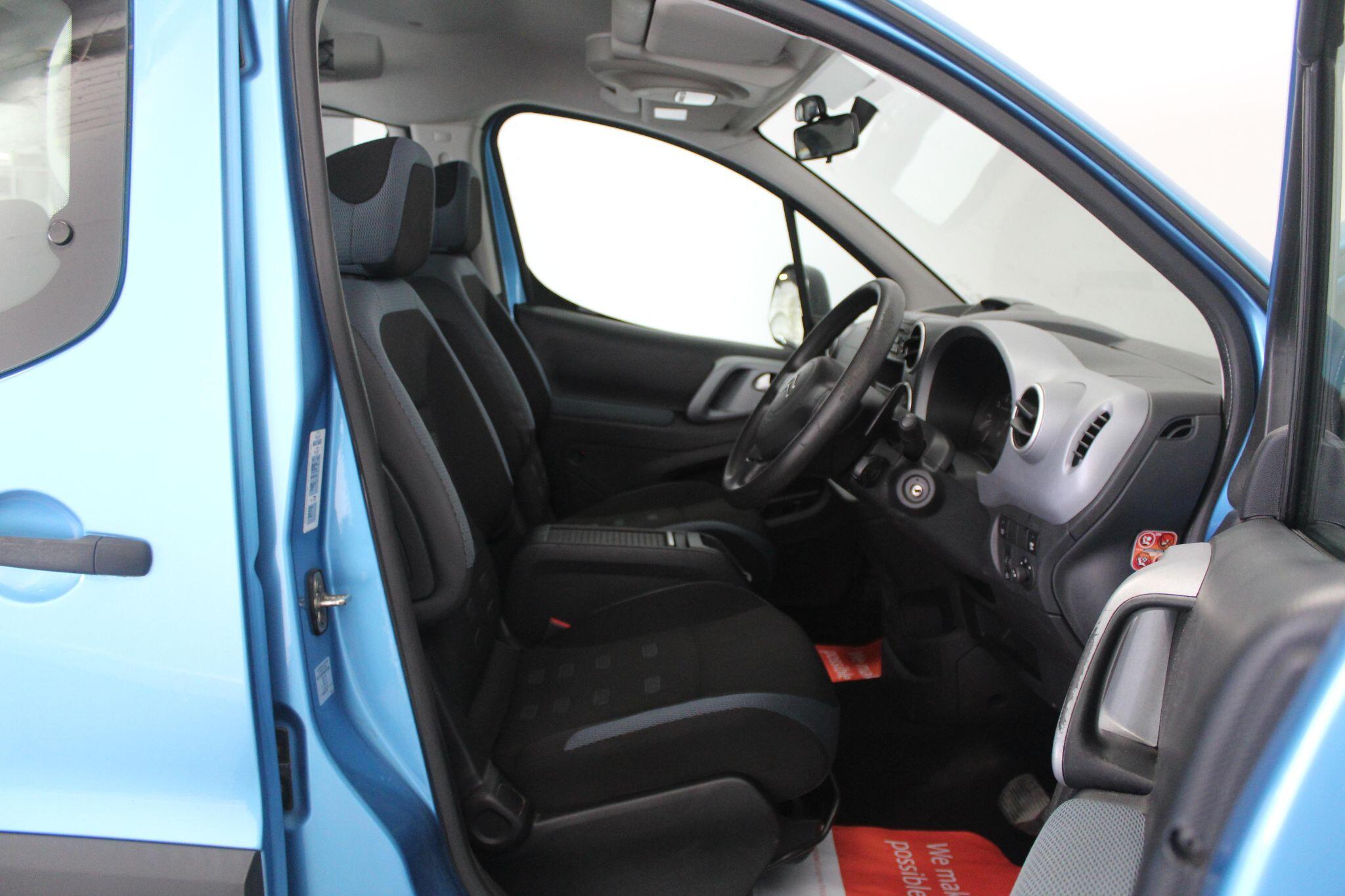 Citroen Berlingo view 28