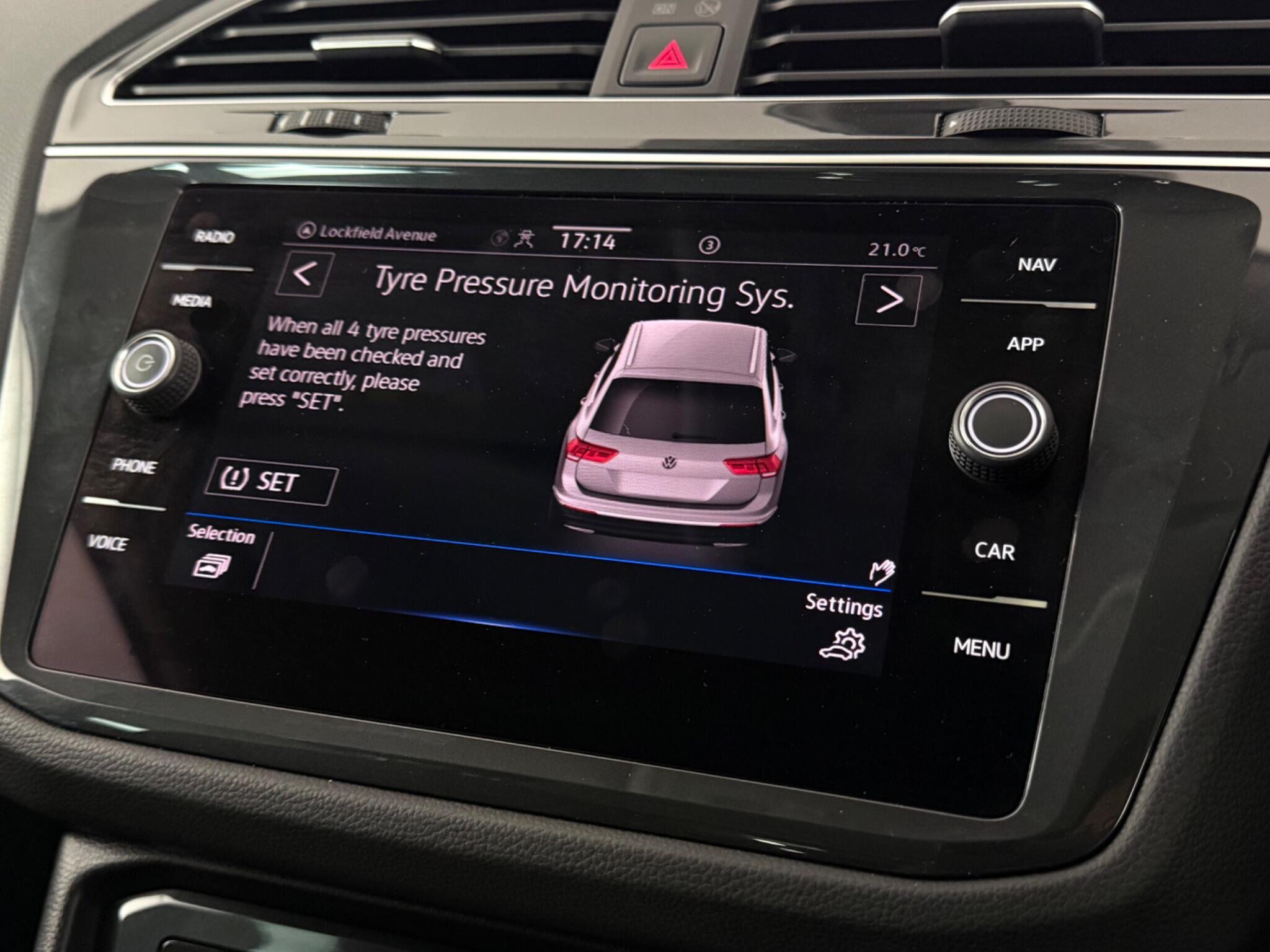 Volkswagen Tiguan view 28