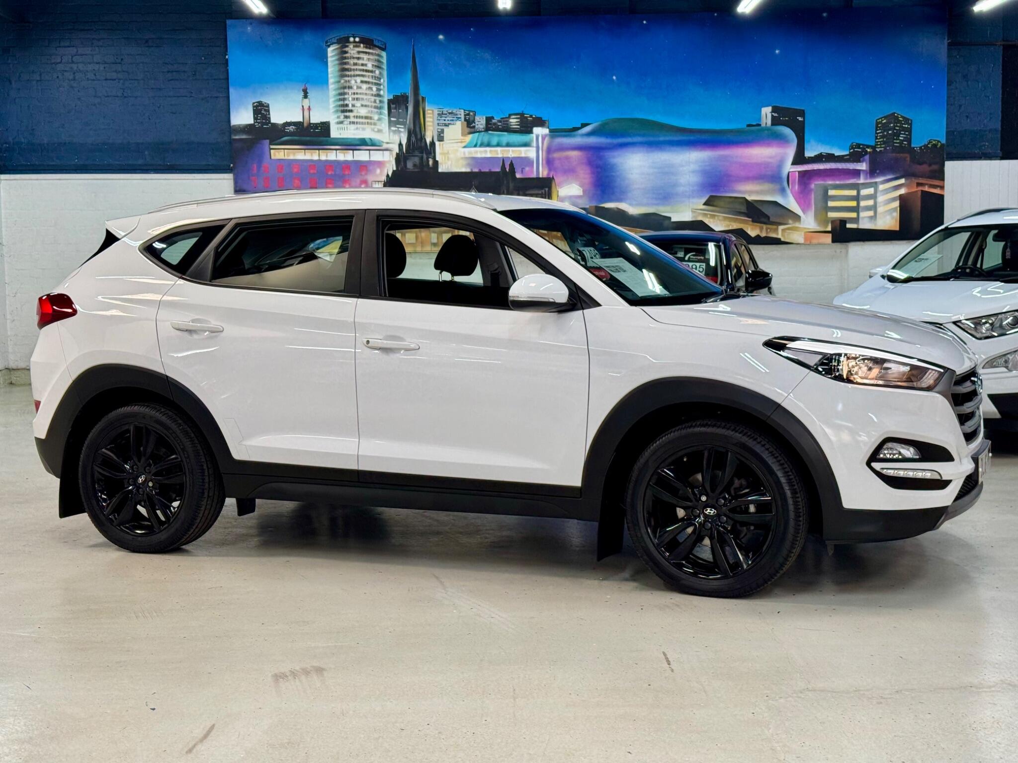 Hyundai Tucson view 2