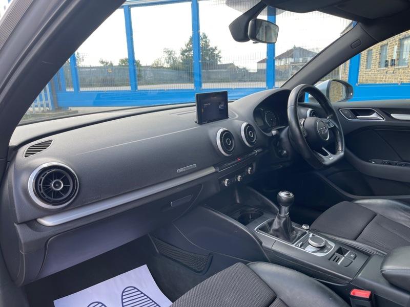 2016 Audi A3 image 10