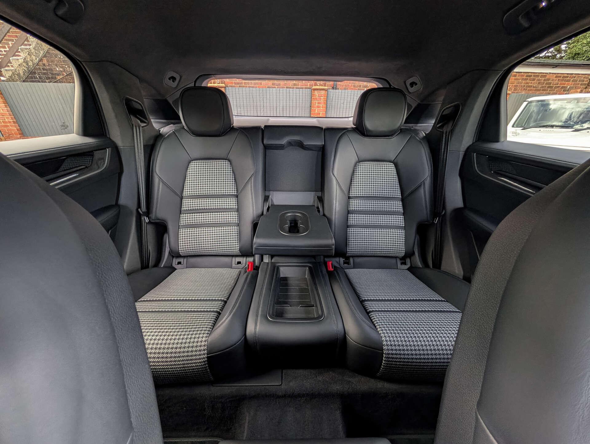Porsche Cayenne view 28