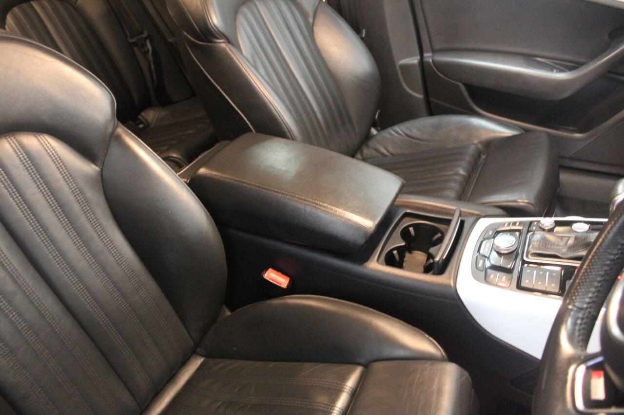 Audi A6 view 44