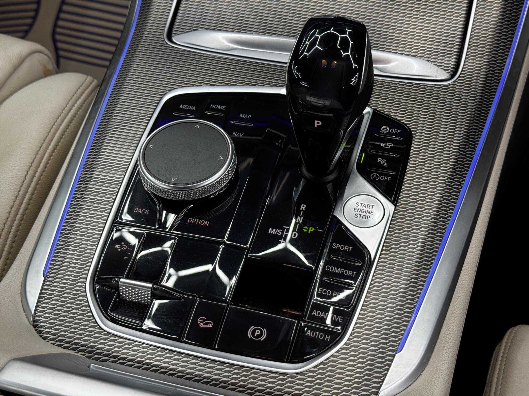 BMW X5 view 27