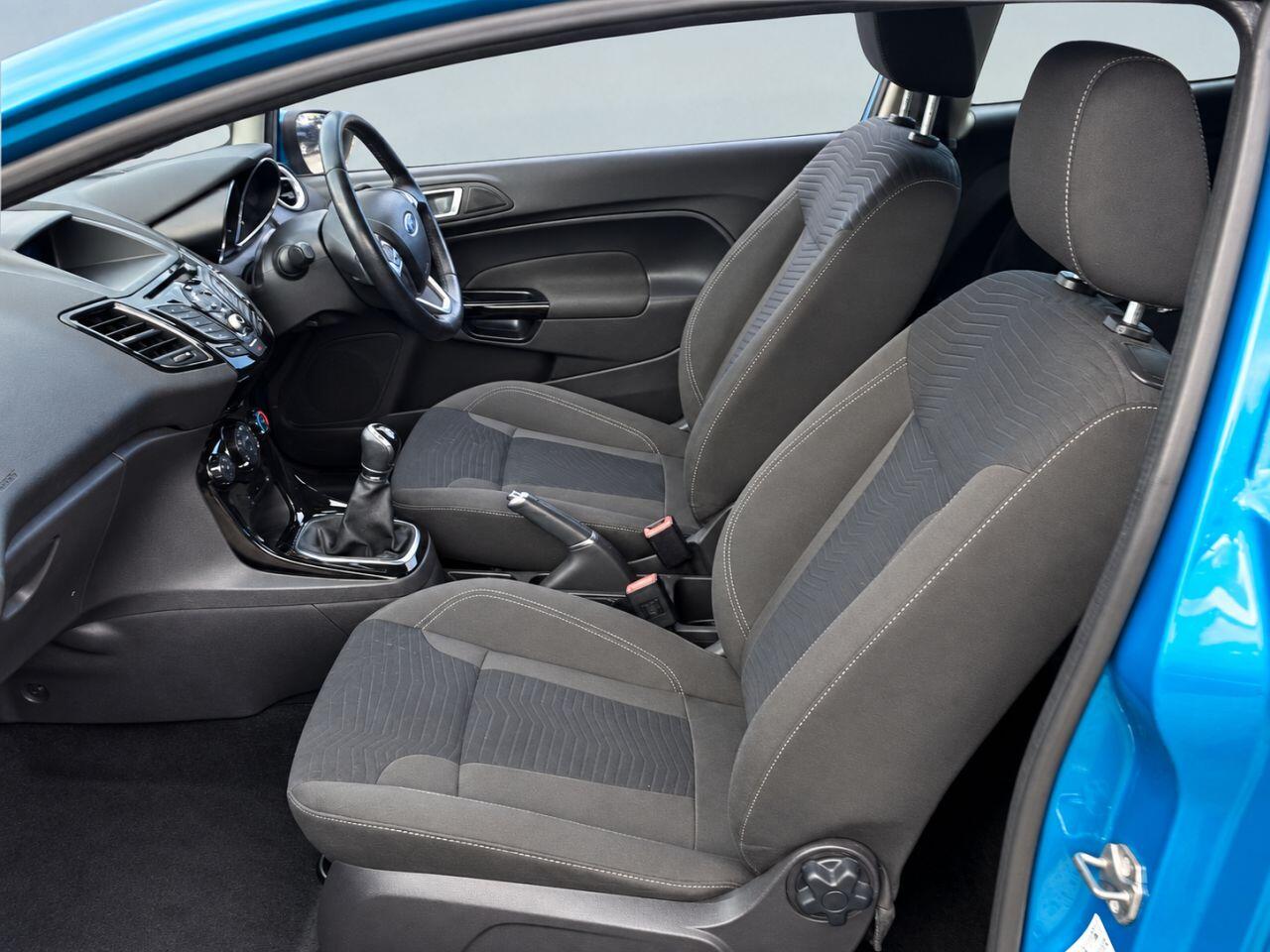 Ford Fiesta view 6