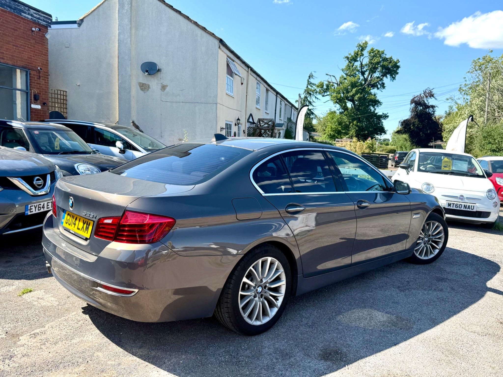 2014 BMW 5 Series 2.0 528i Luxury Auto Euro 6 (s/s) 4dr • 124,692 miles image 8