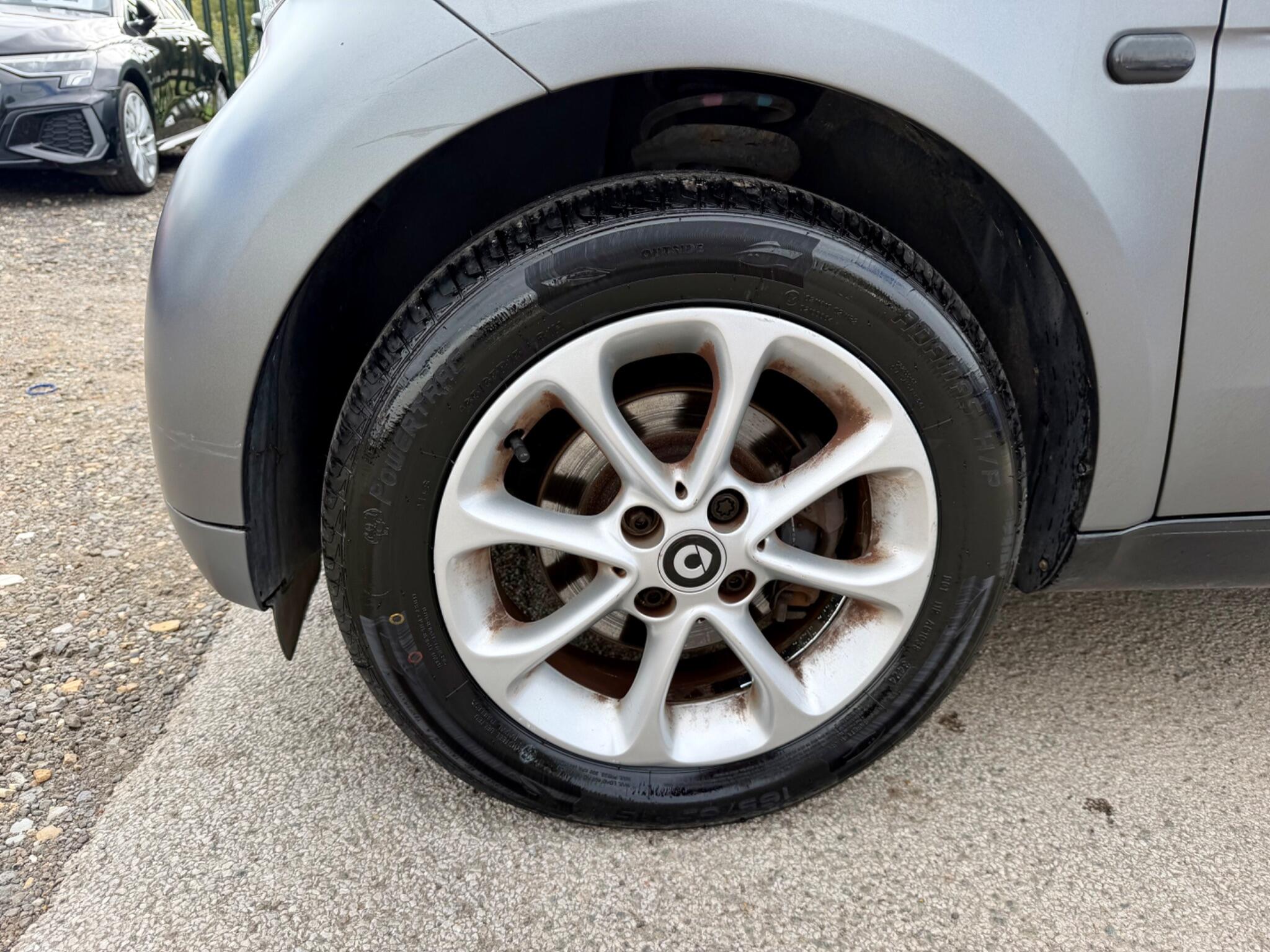 Smart Fortwo view 26