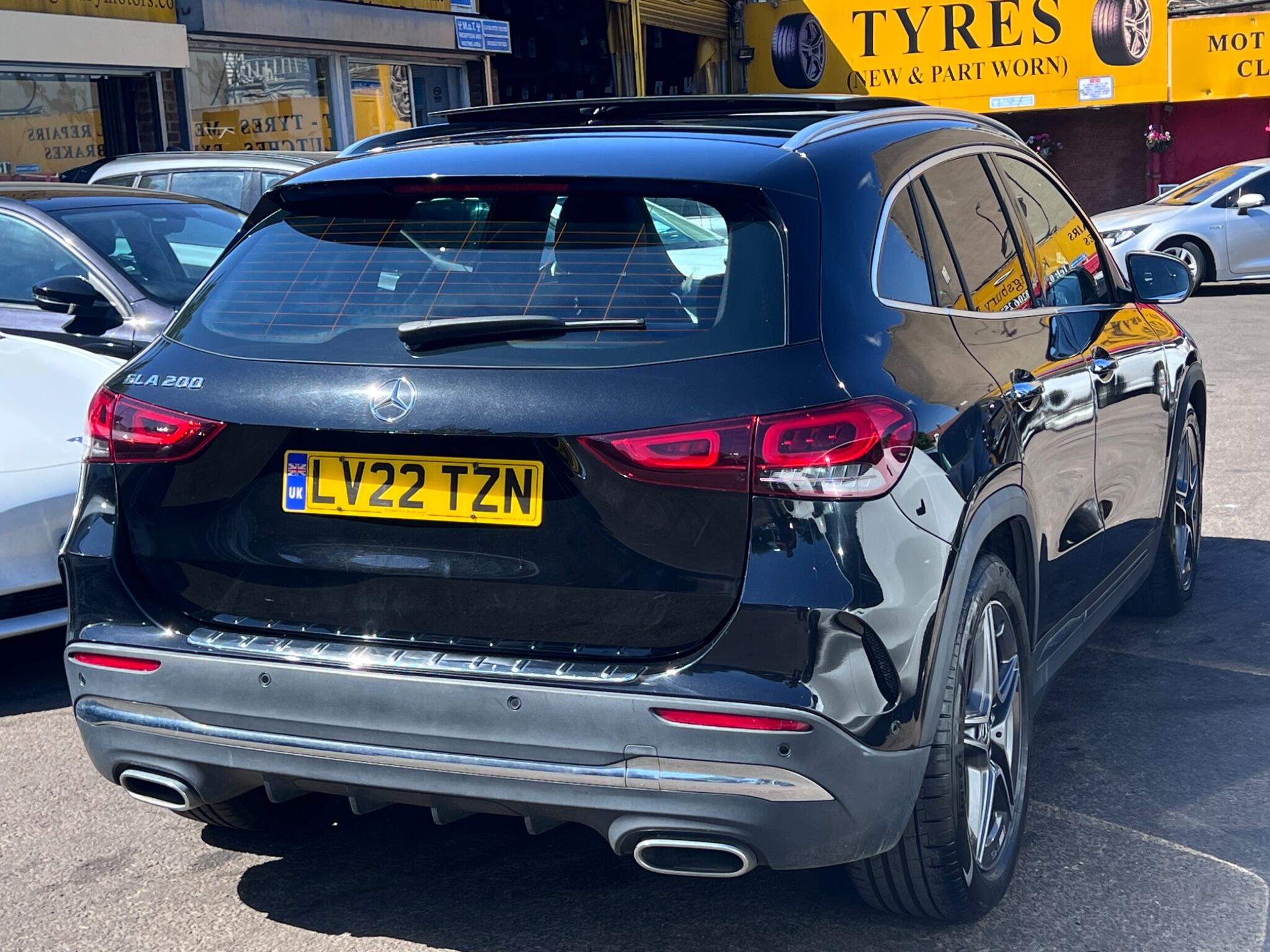 Mercedes-Benz Gla view 9