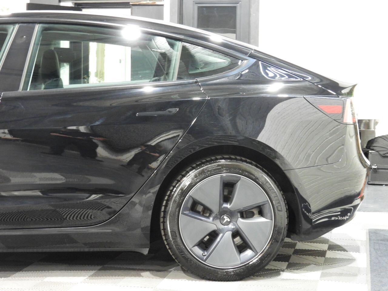 Tesla Model 3 view 14