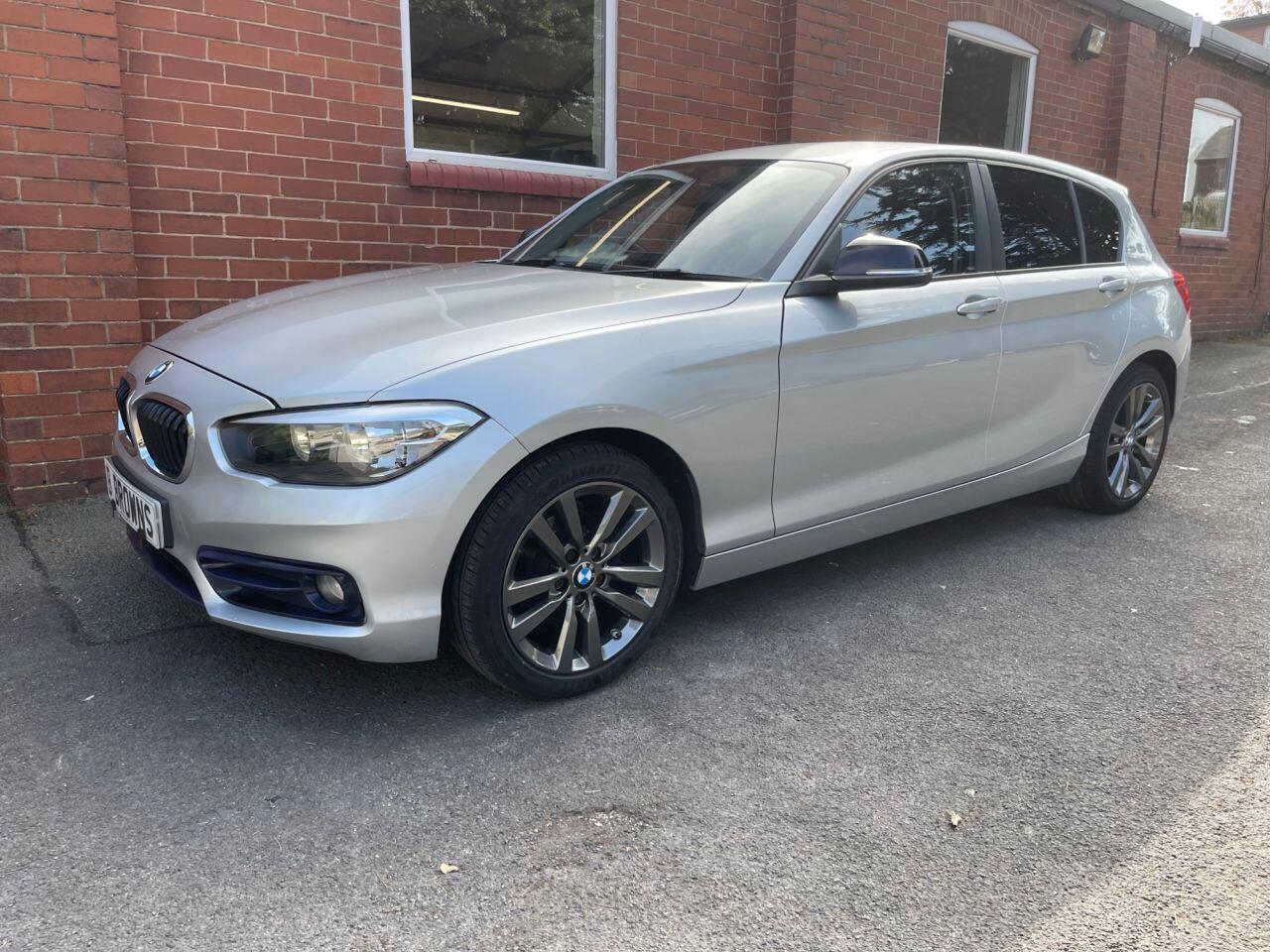BMW 1 Series view 7