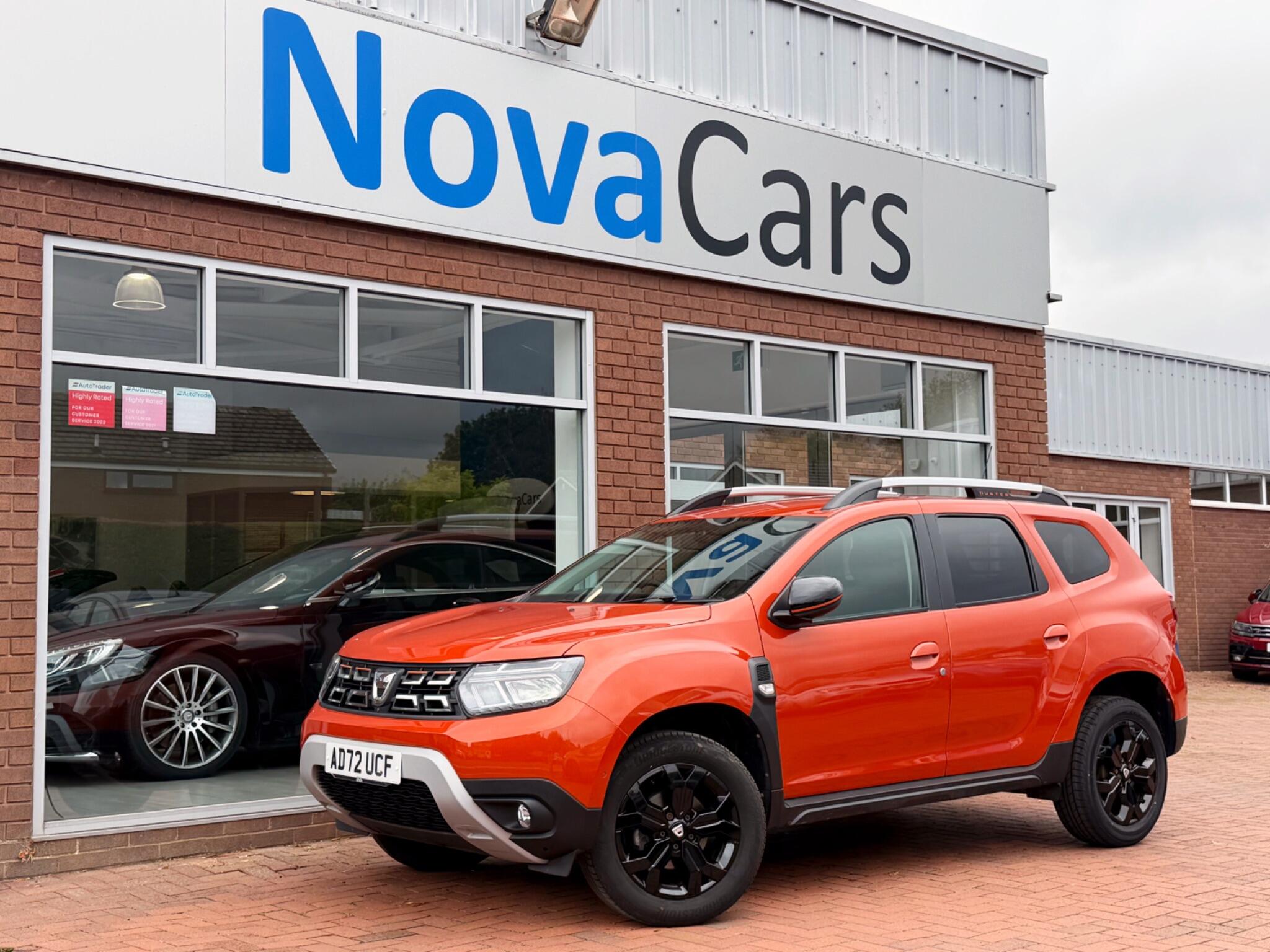 2022 Dacia Duster in Orange for sale
