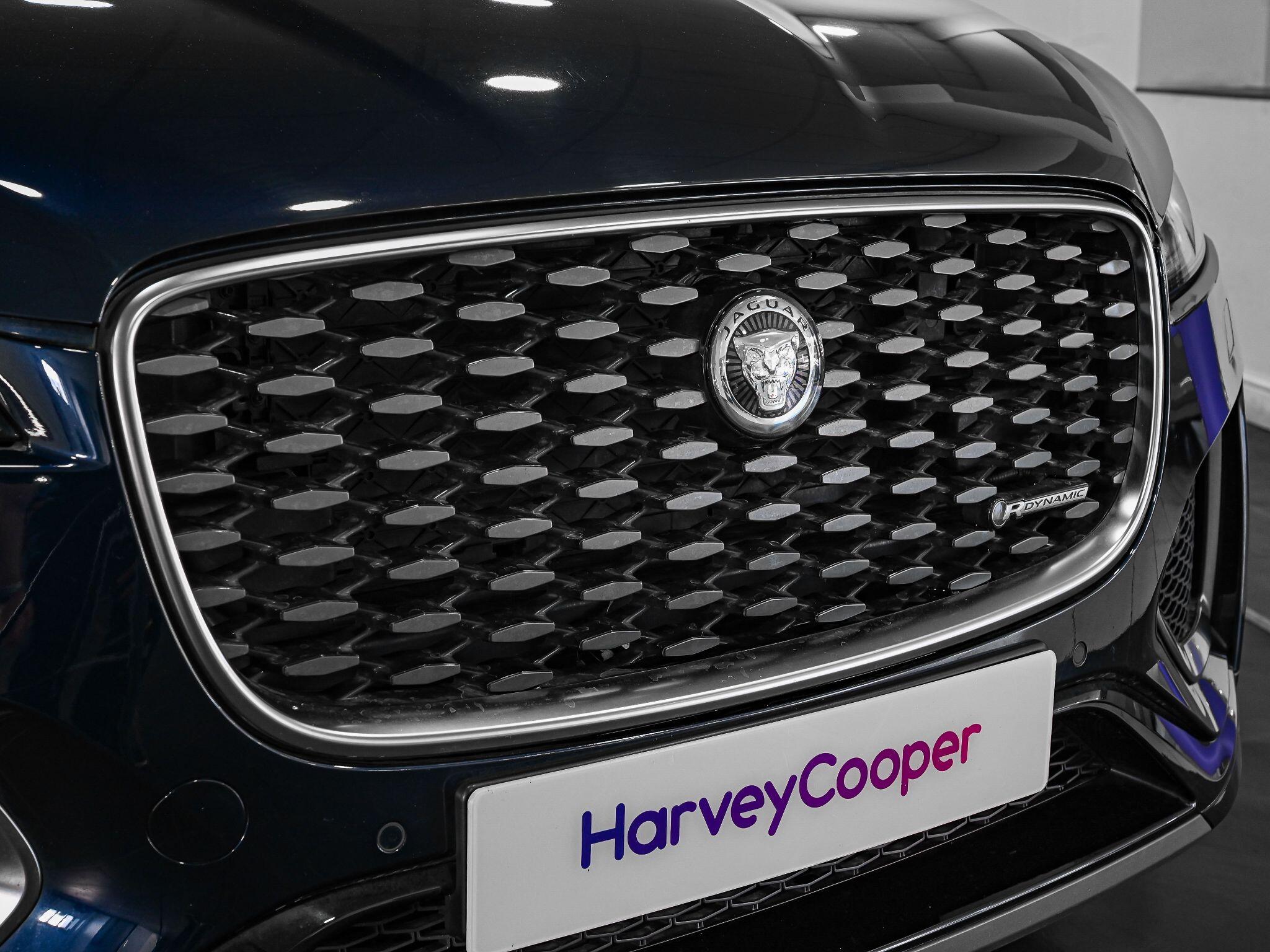 Jaguar F-Pace view 24