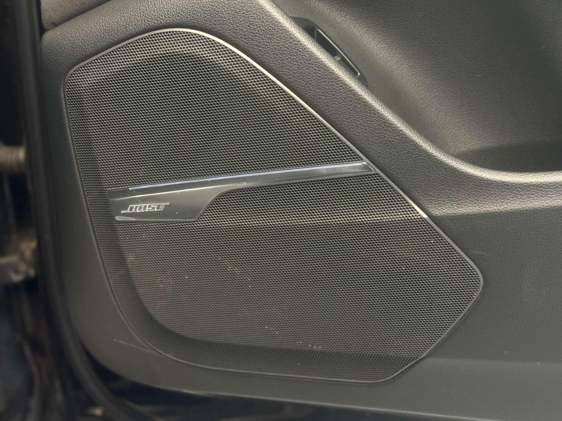 Audi SQ7 view 34