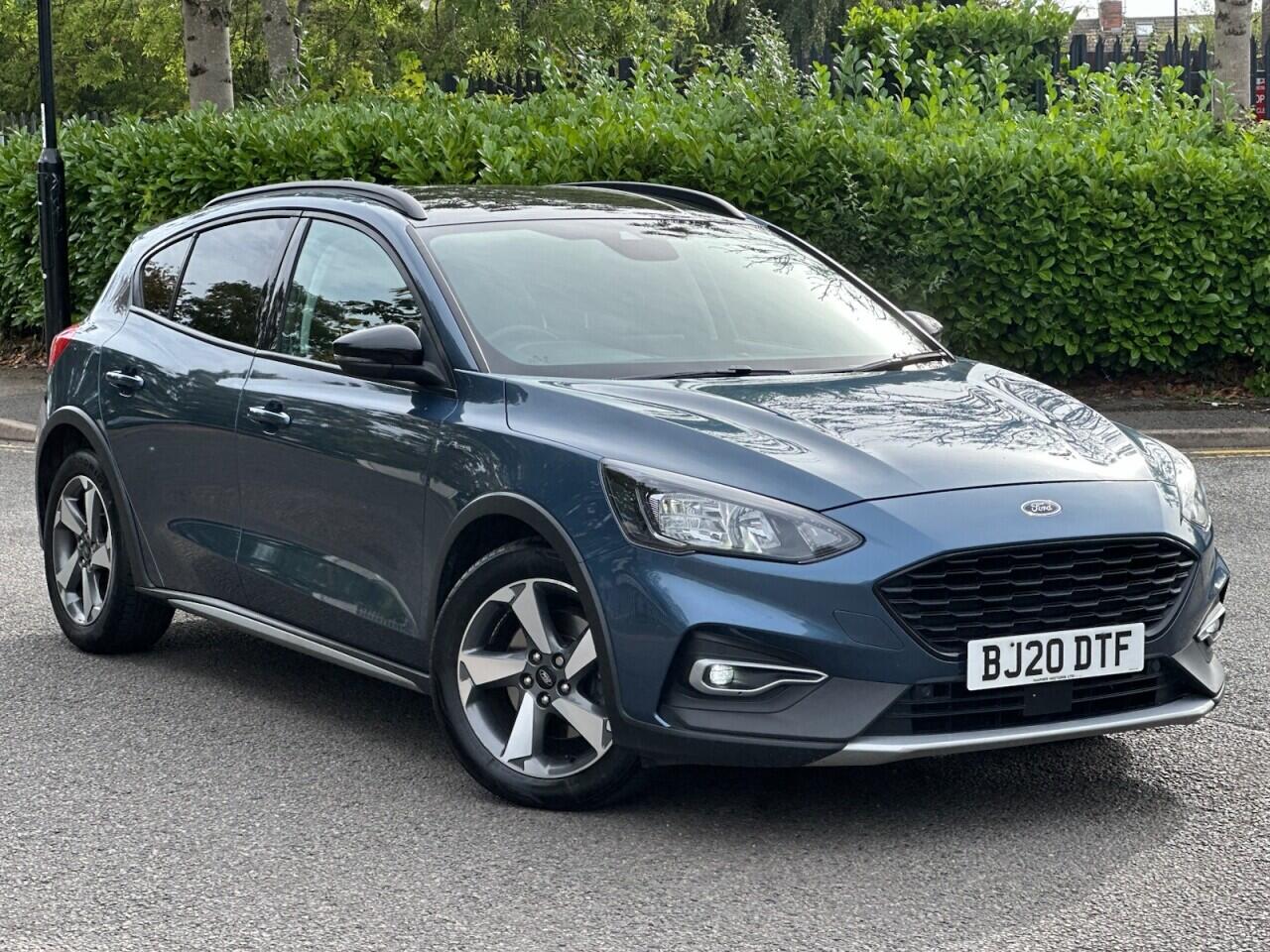 2020 Ford Focus in Blue for sale